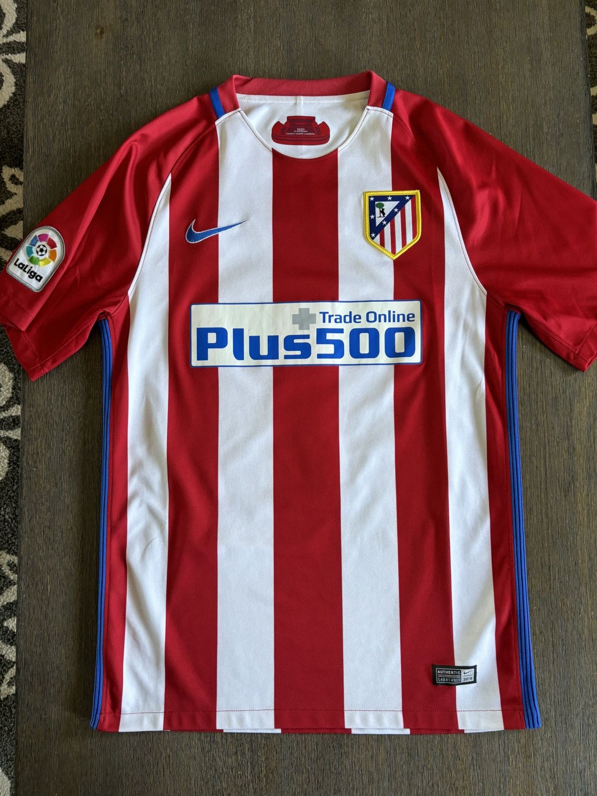 Nike Antoine Griezmann Atletico Madrid 2016/17 home kit Size US S / EU 44-46 / 1 - 2 Thumbnail