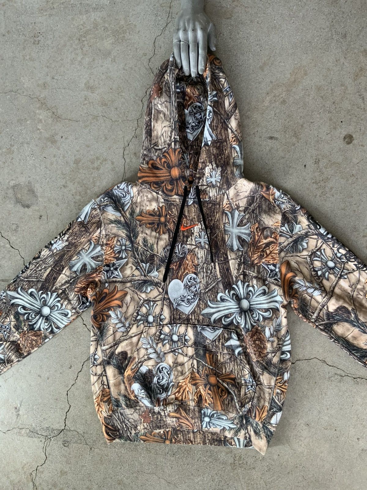 Chrome Hearts × NOCTA × Nike CHROME HEARTS NIKE NOCTA REAL TREE CAMO HOODIE Size US S / EU 44-46 / 1 - 1 Thumbnail