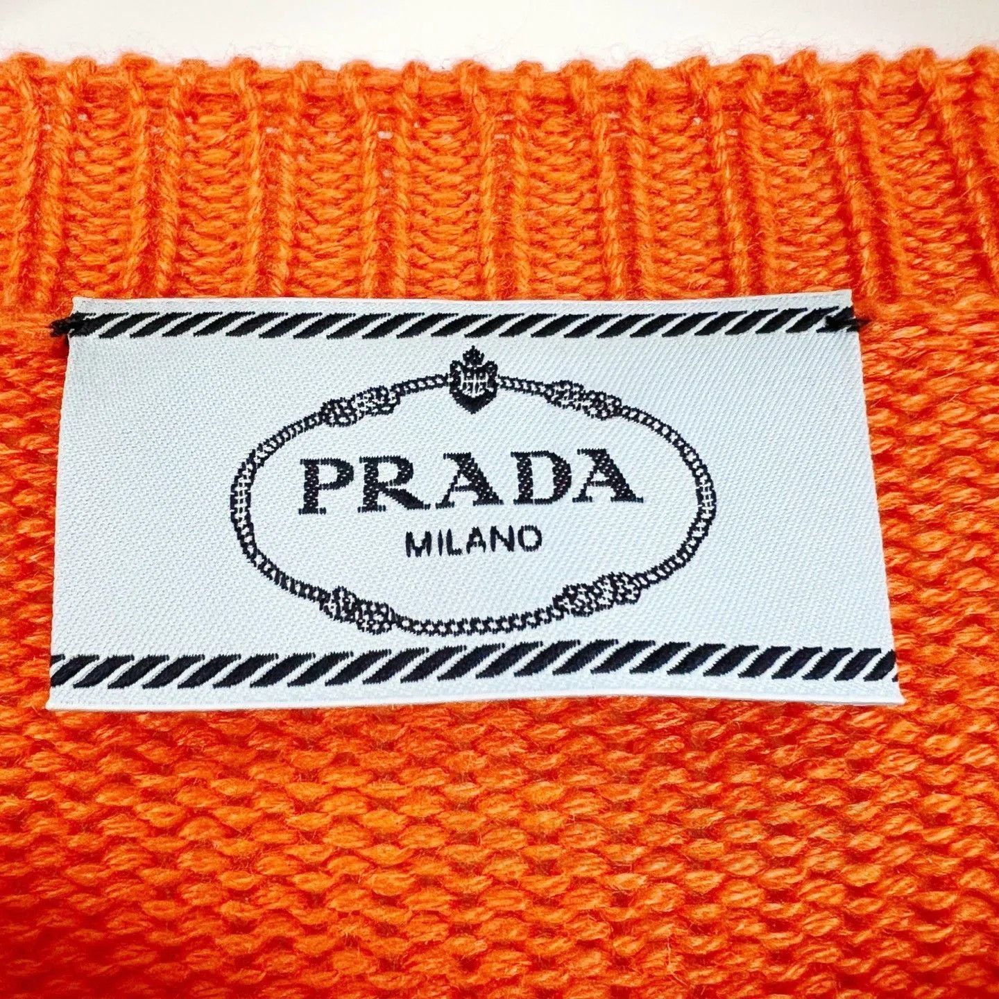 Prada Prada Orange Cashmere Knit Logo Sweater. Size M / US 6-8 / IT 42-44 - 4 Thumbnail