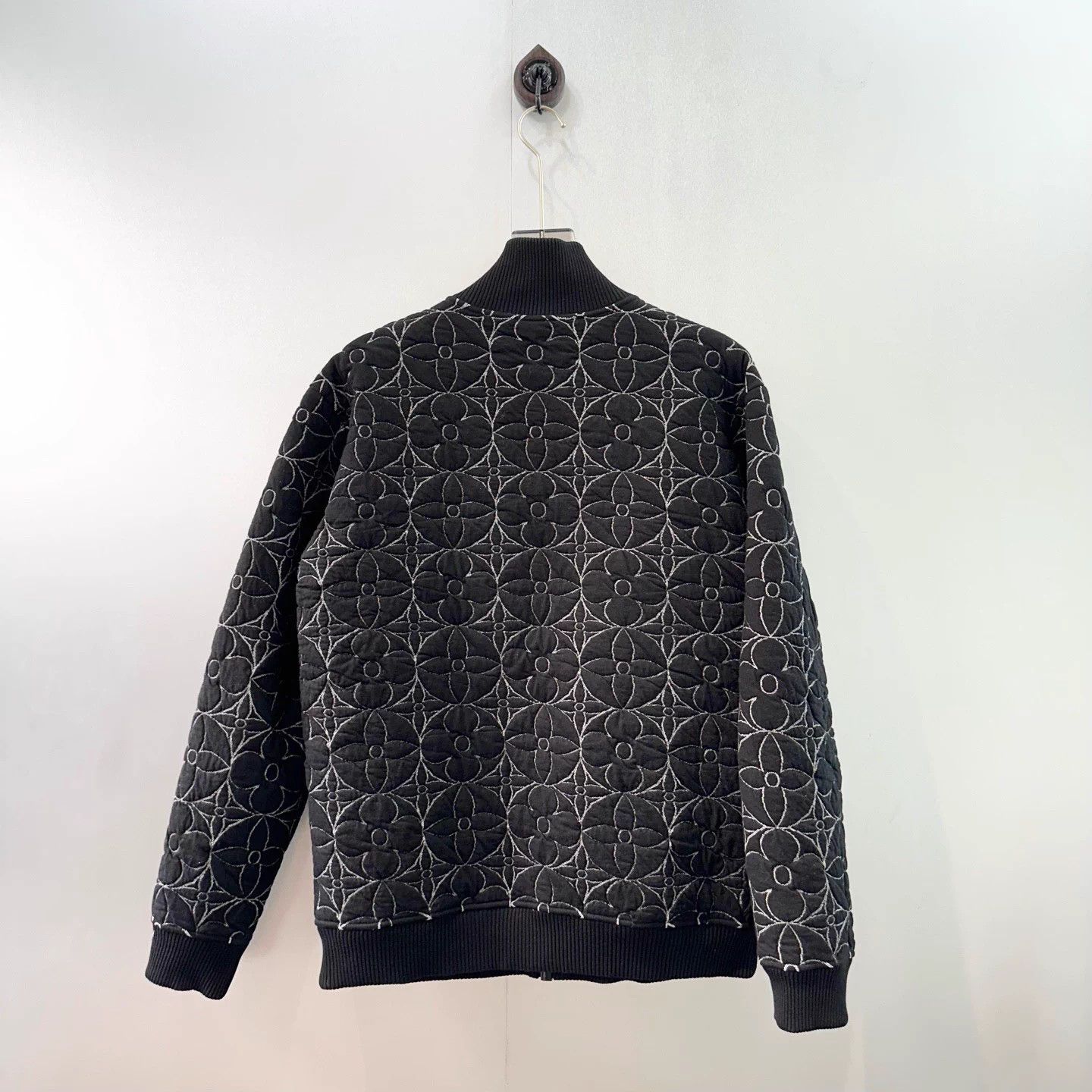 Louis Vuitton Louis Vuitton Monogram Floral Zipped Jacket Size US XL / EU 56 / 4 - 3 Thumbnail