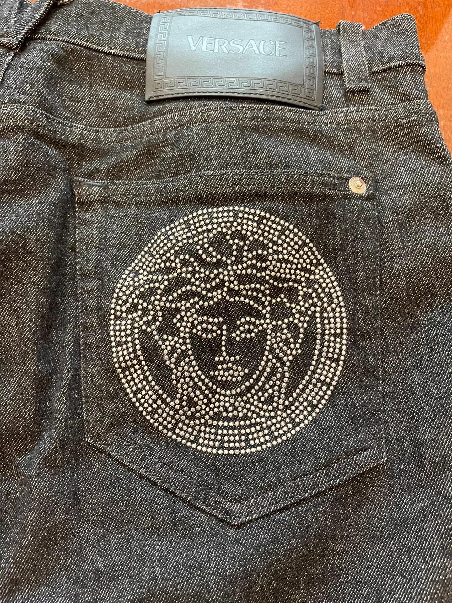 Versace Versace Gray Crystal Logo Back Pocket Jeans 35 Size US 35 - 3 Thumbnail
