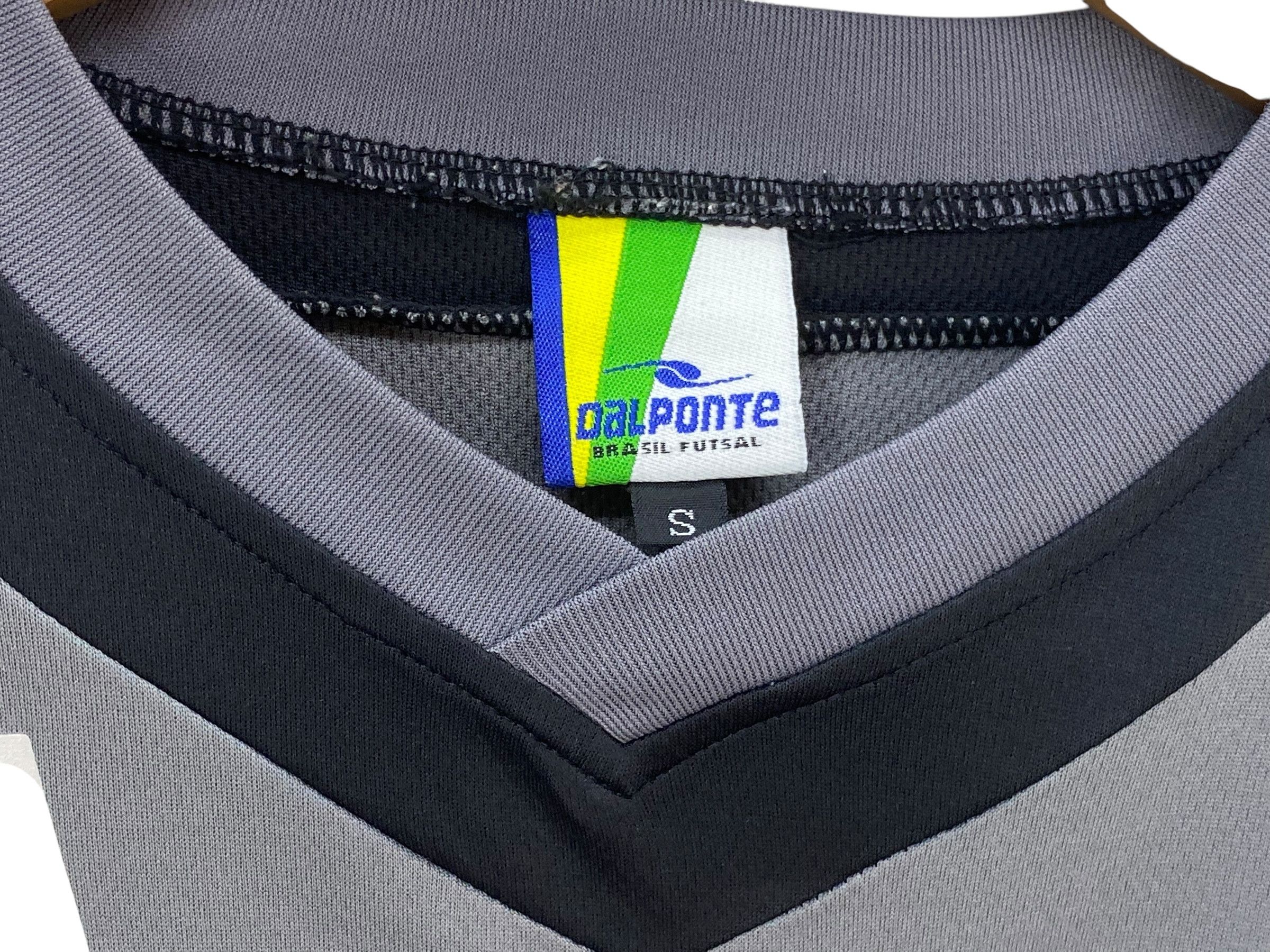 Japanese Brand × Vintage Dalponte Vintage Futsal Long Sleeve Jersey Shirt Size US XS / EU 42 / 0 - 7 Thumbnail