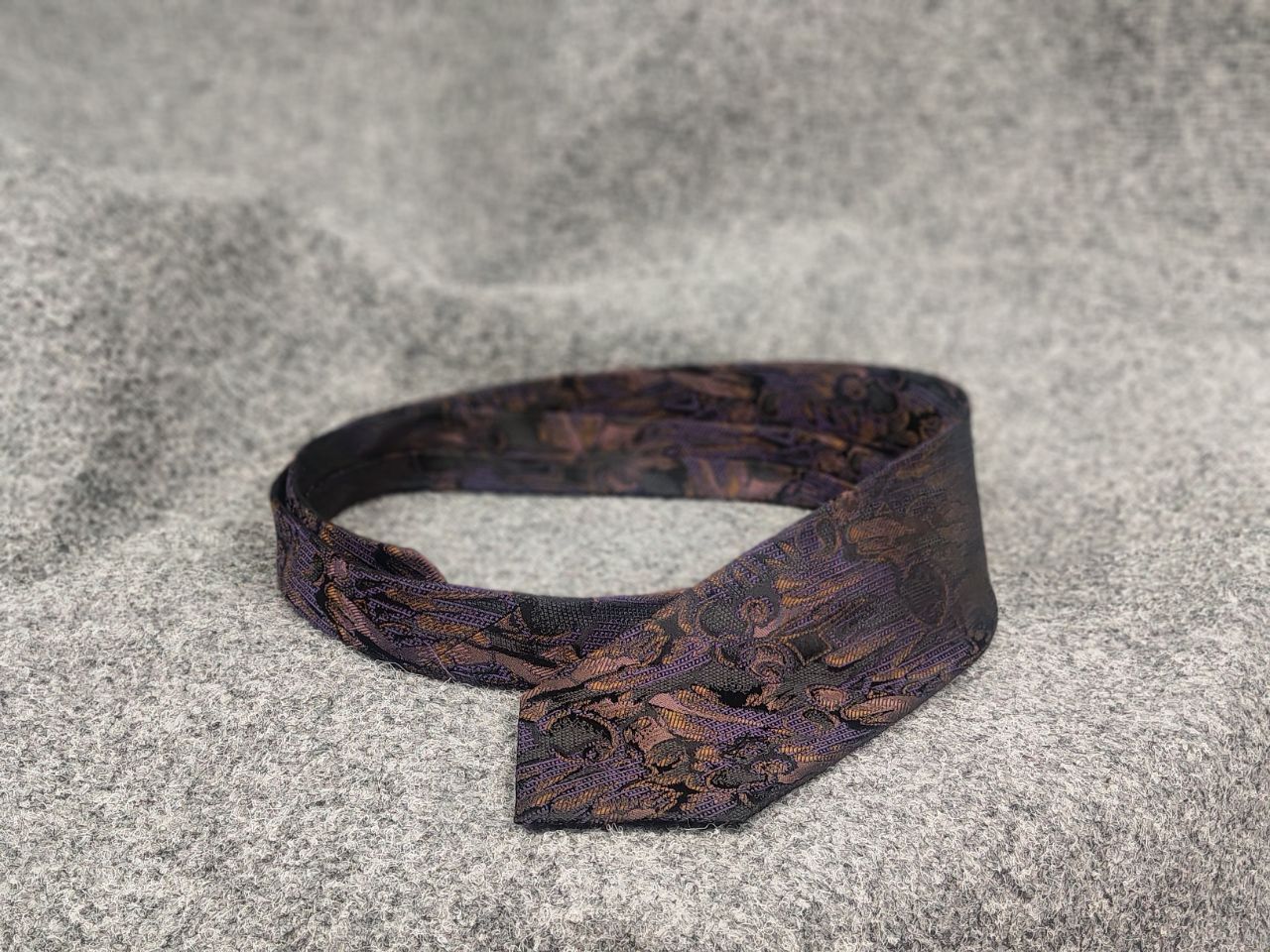 Yves Saint Laurent Yves Saint Laurent Vintage 90s Silk design YSL Tie Pattern Size ONE SIZE - 1 Thumbnail