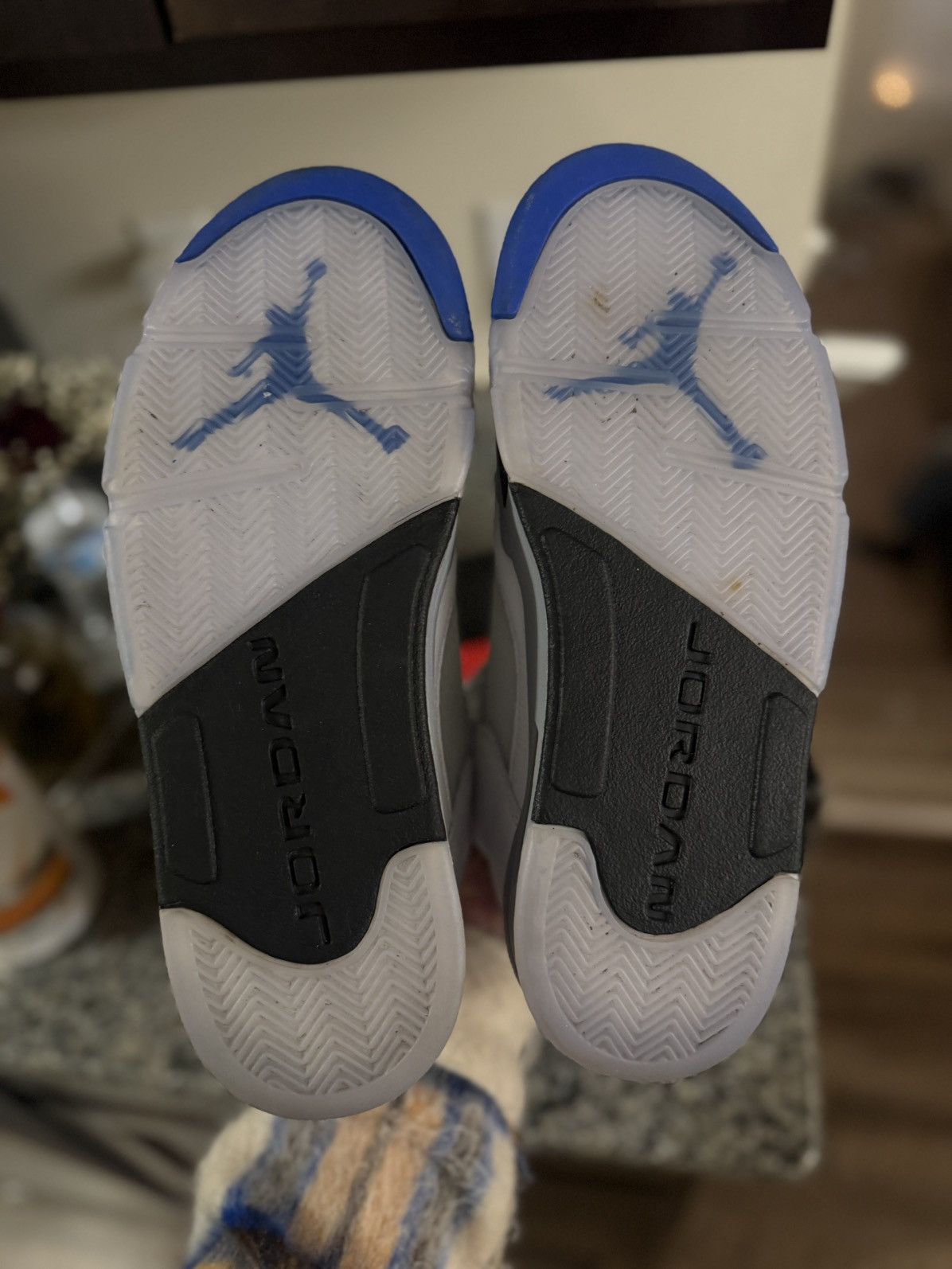 Jordan Brand × Nike Jordan 5 Stealth Size 12 W BOX (DD0587-140) Size US 12 / EU 45 - 12 Thumbnail