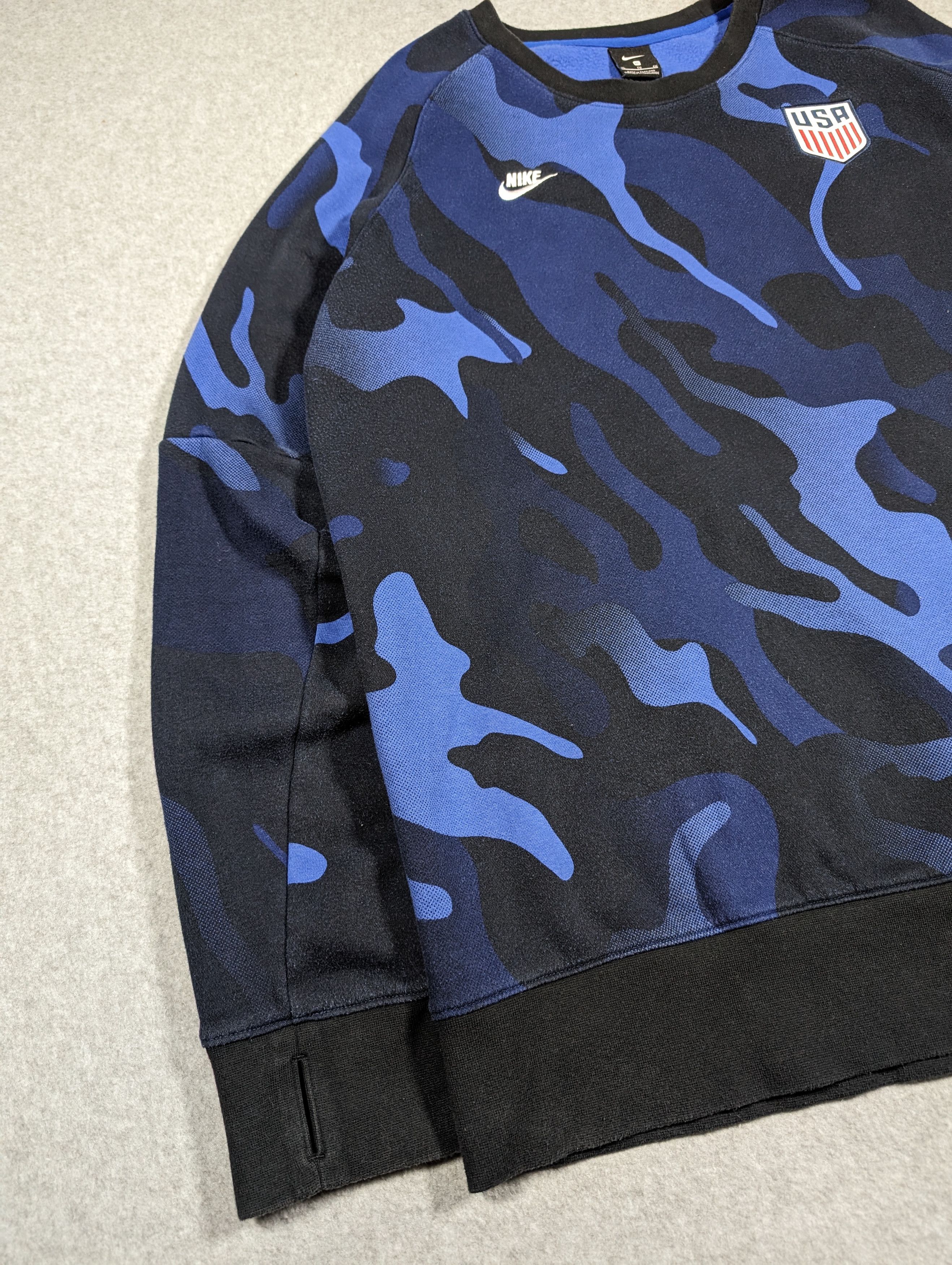 Nike × USA Olympics Nike USMSNT Sweatshirt Camo USA National Team Size US L / EU 52-54 / 3 - 12 Thumbnail