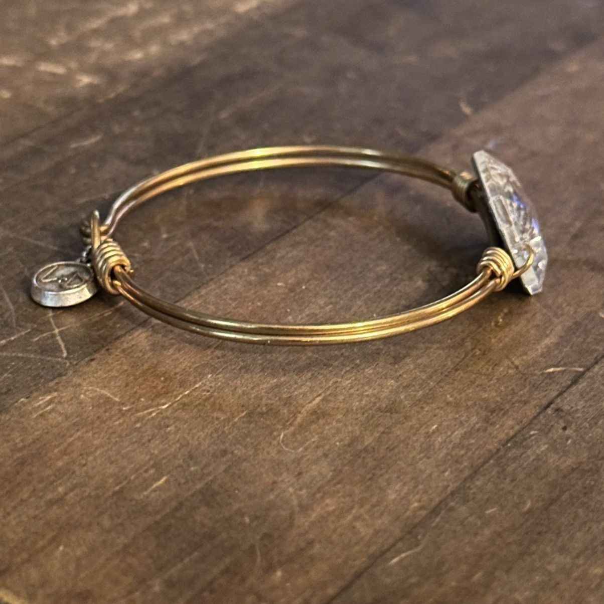 Other Luca + Danni Life sends us rainbows crystal bangle bracelet Size ONE SIZE - 8 Thumbnail