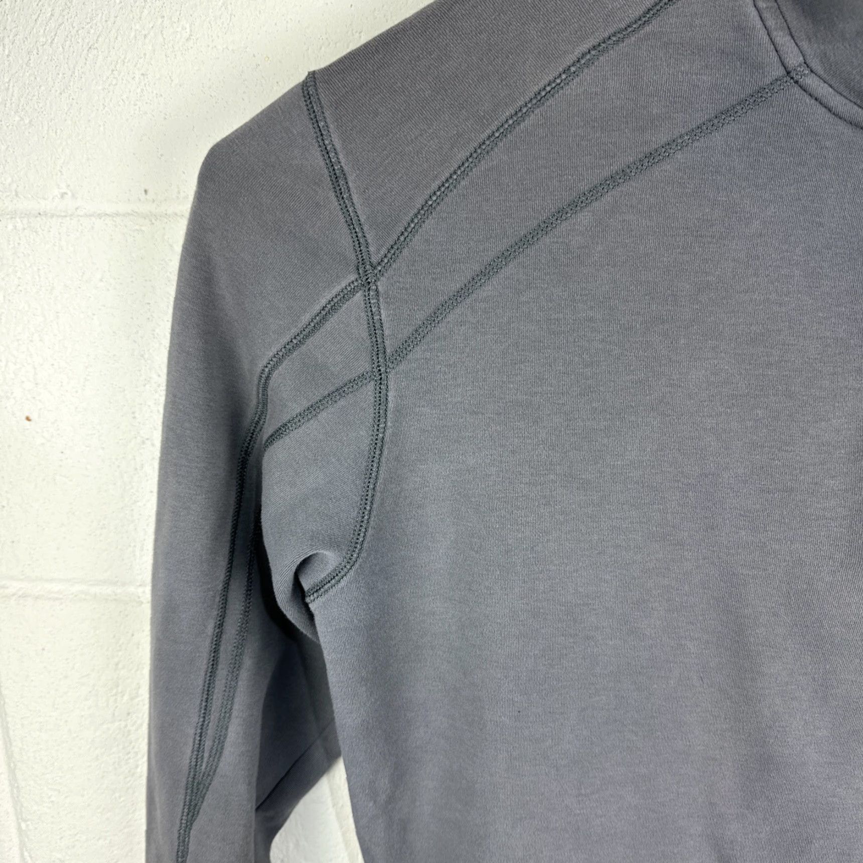 Tommy Bahama Tommy Bahama Sweater Mens XL Gray Solid 1/4 Zip Pullover Island Pima Cotton Knit Mock Neck Long Sleeve Embroidered Logo 90s Classic Outdoor Size US XL / EU 56 / 4 - 5 Thumbnail