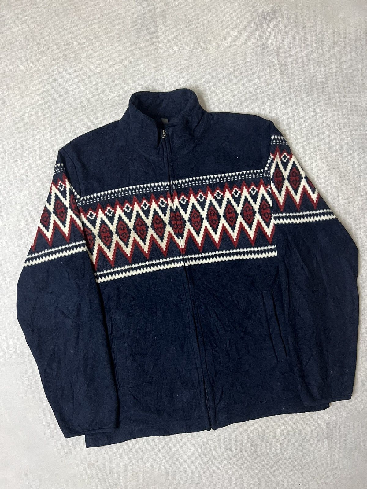 Uniqlo Uniqlo Navajo Tribal Print Native Sweater Size US XL / EU 56 / 4 - 8 Thumbnail