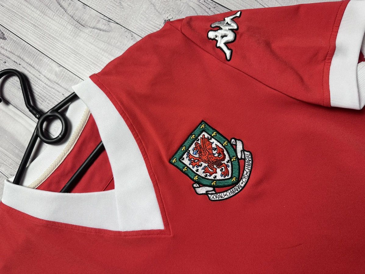 Kappa Vintage Wales soccer jersey kappa size L Size US L / EU 52-54 / 3 - 4 Thumbnail