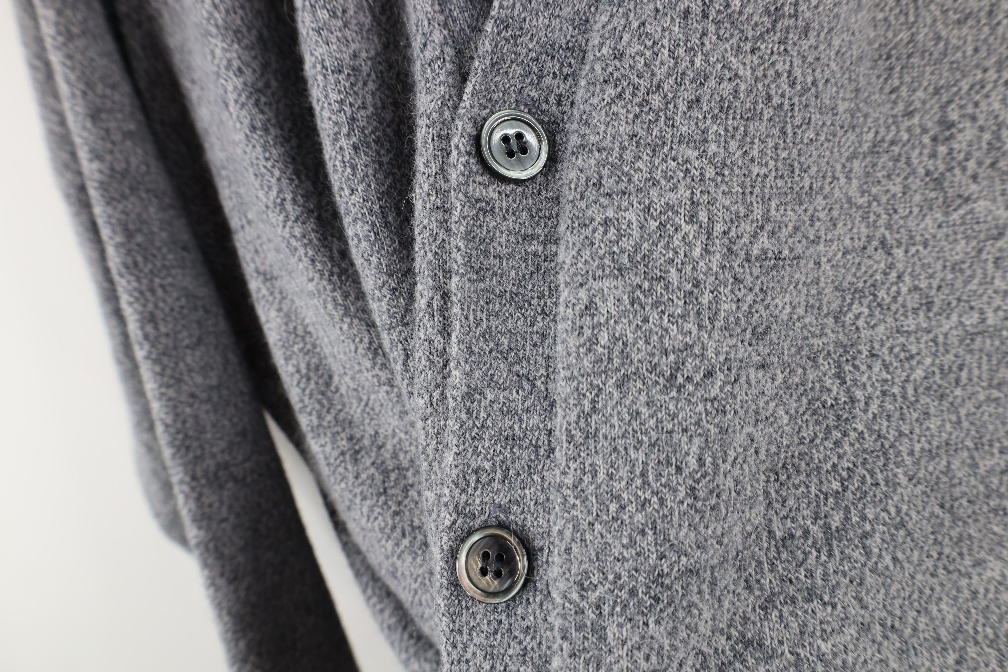 Vintage Vintage 90s Streetwear Knit Cardigan Sweater Heather Gray Size US L / EU 52-54 / 3 - 5 Thumbnail
