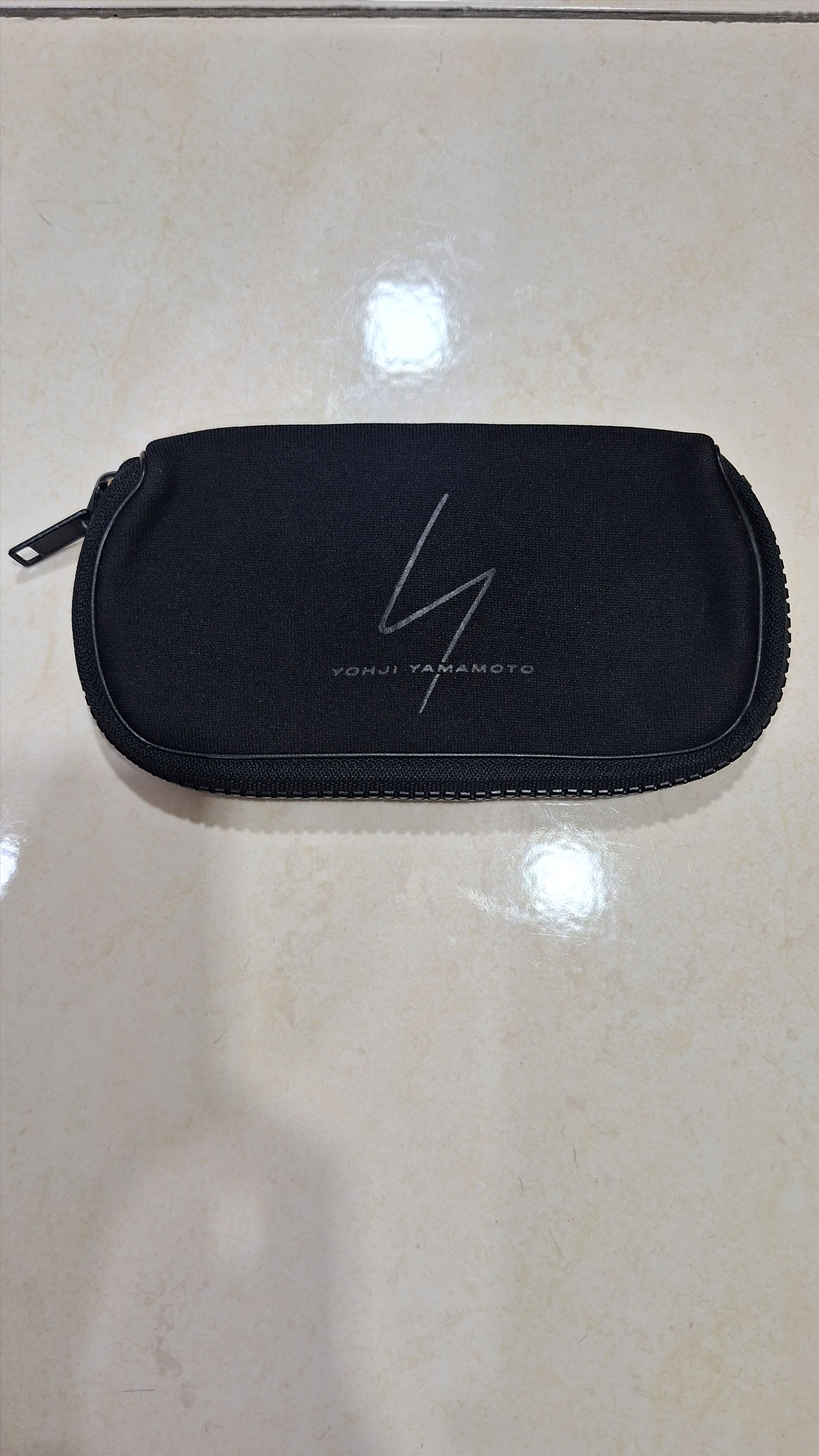 Yohji Yamamoto Yohji Yamamoto Sunglasses Case Size ONE SIZE - 1 Thumbnail