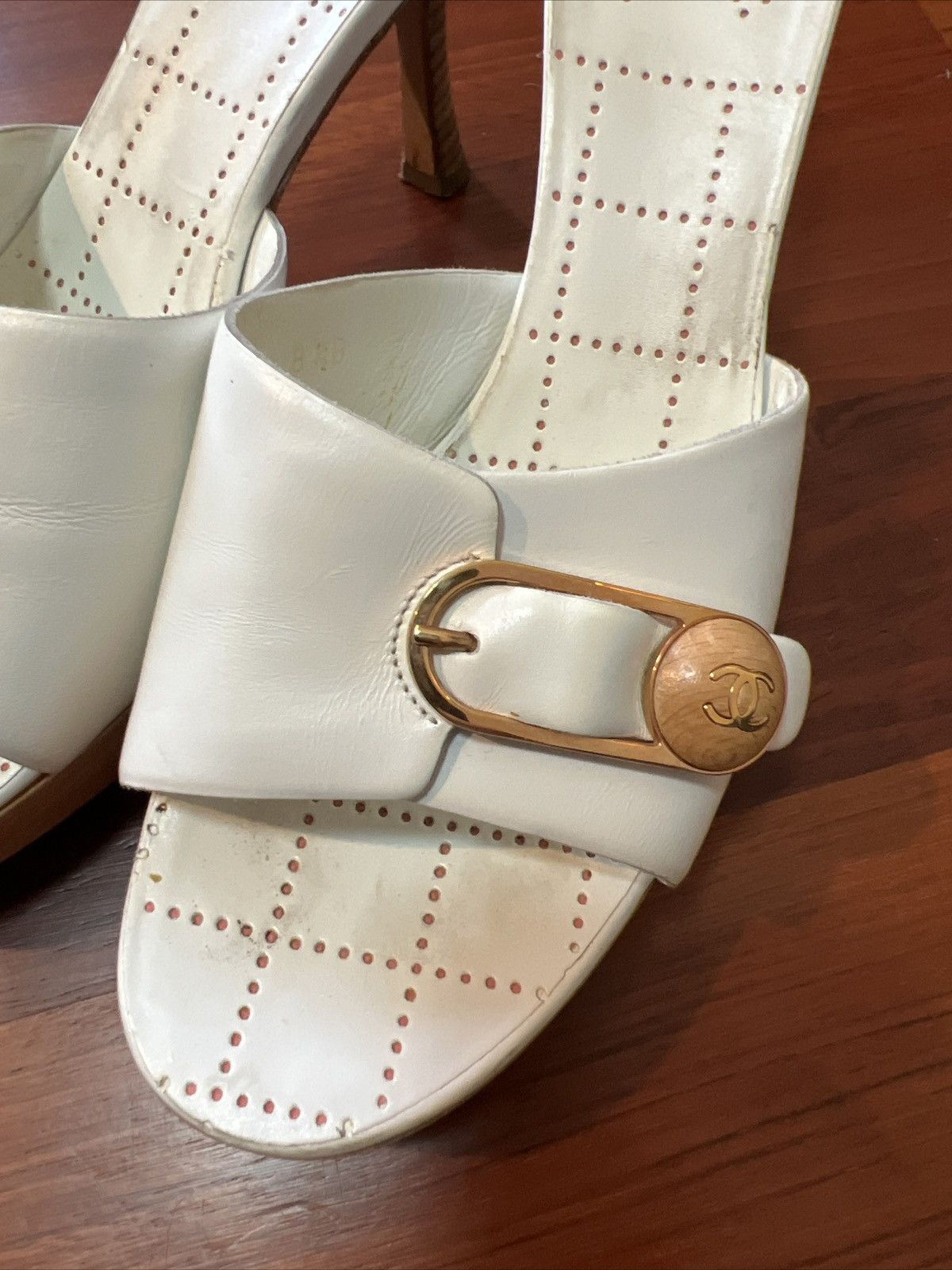 Vintage Chanel Wood Sole Heel White Gold Accents 38.5 Wmns