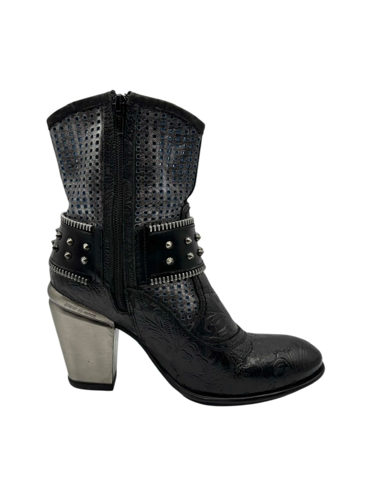New Rock Vintage New Rock round-toe heels Size 37 Size US 7 / IT 37 - 7 Thumbnail
