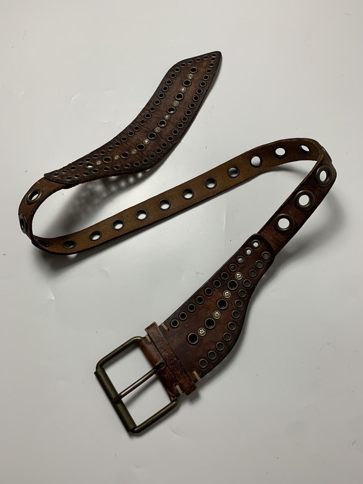image of Vintage Uknown Studed Big Belt Archive Kmrii Styled in Leather, Men's (Size 30)