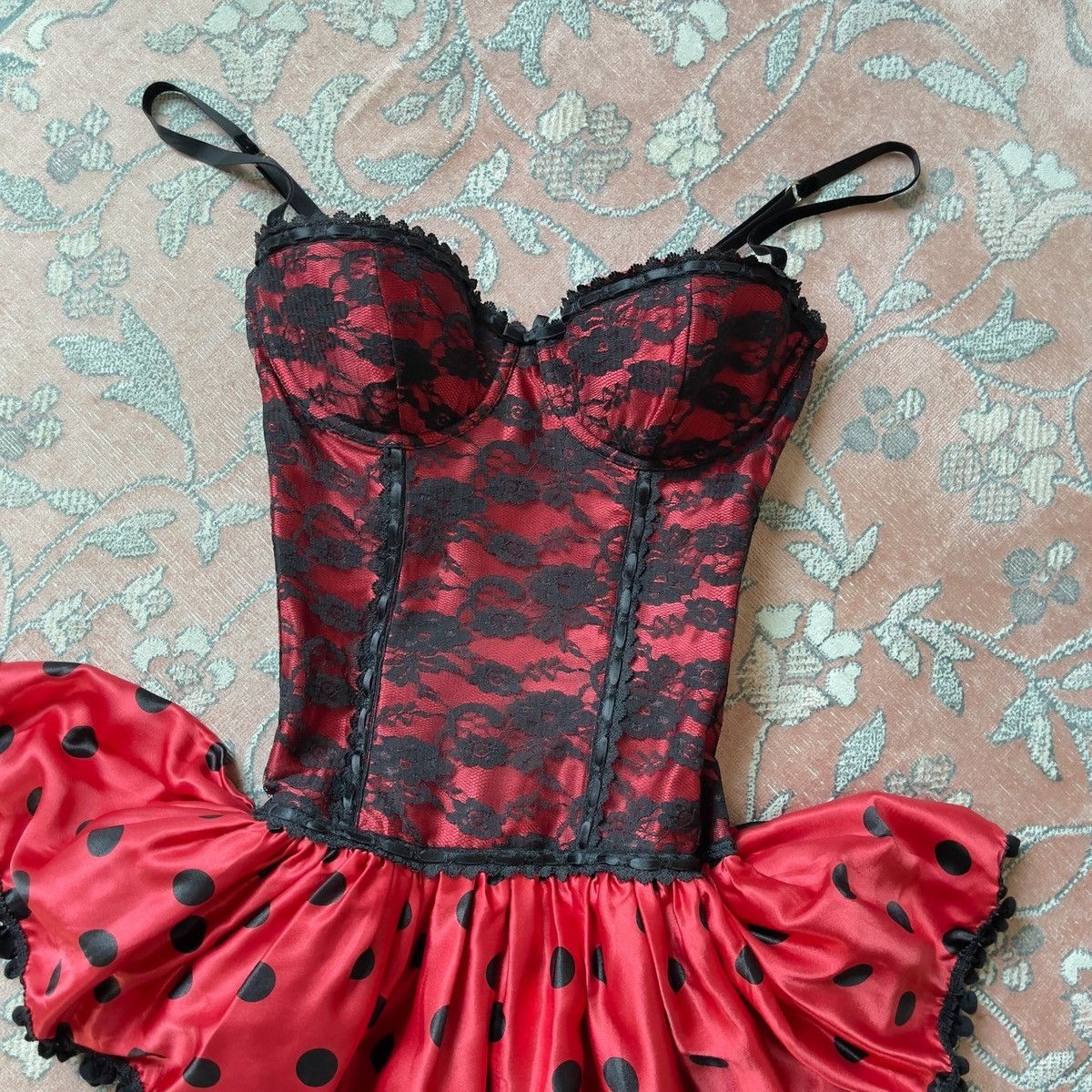 Victoria's Secret Red With Black Polka Dots Corset Bustier Costume (Medium) Size M / US 6-8 / IT 42-44 - 13 Thumbnail
