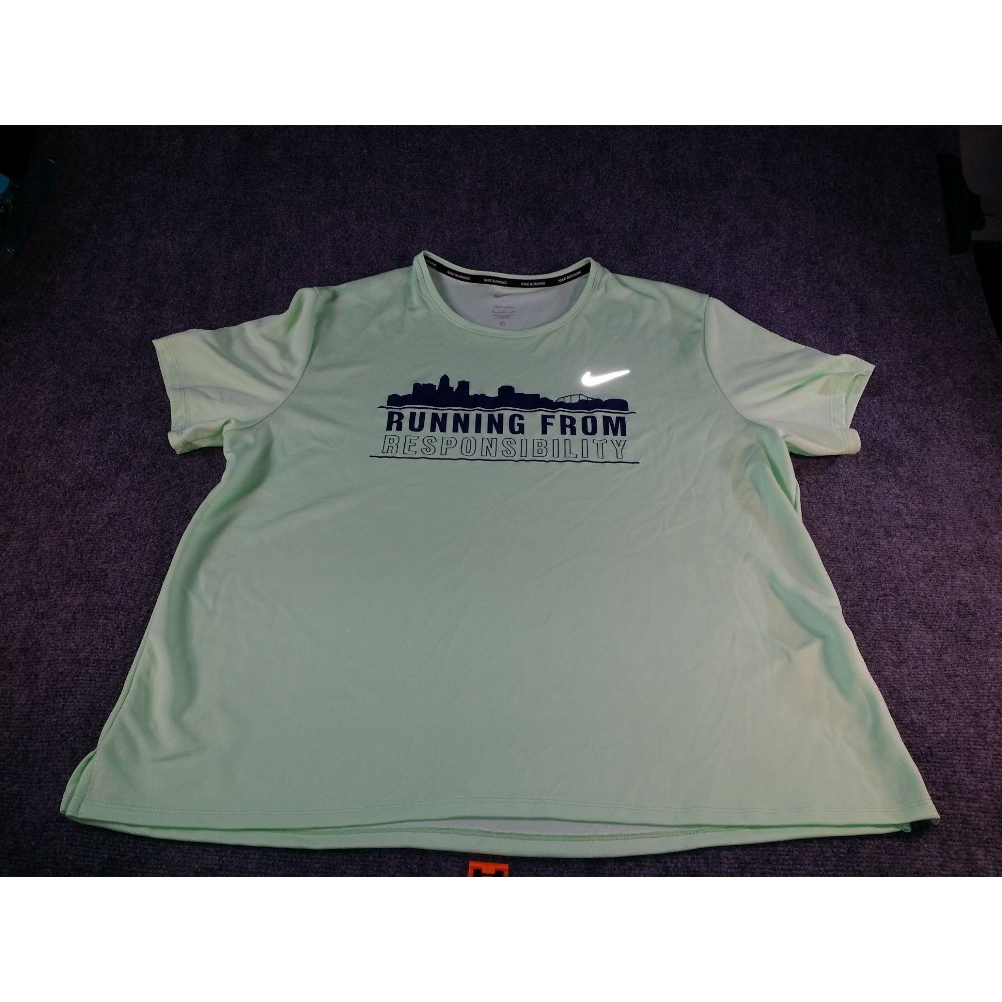 Nike Nike Tshirt Men Sz XL Lime Green Dri Fit Running From Respon Size US XL / EU 56 / 4 - 1 Thumbnail