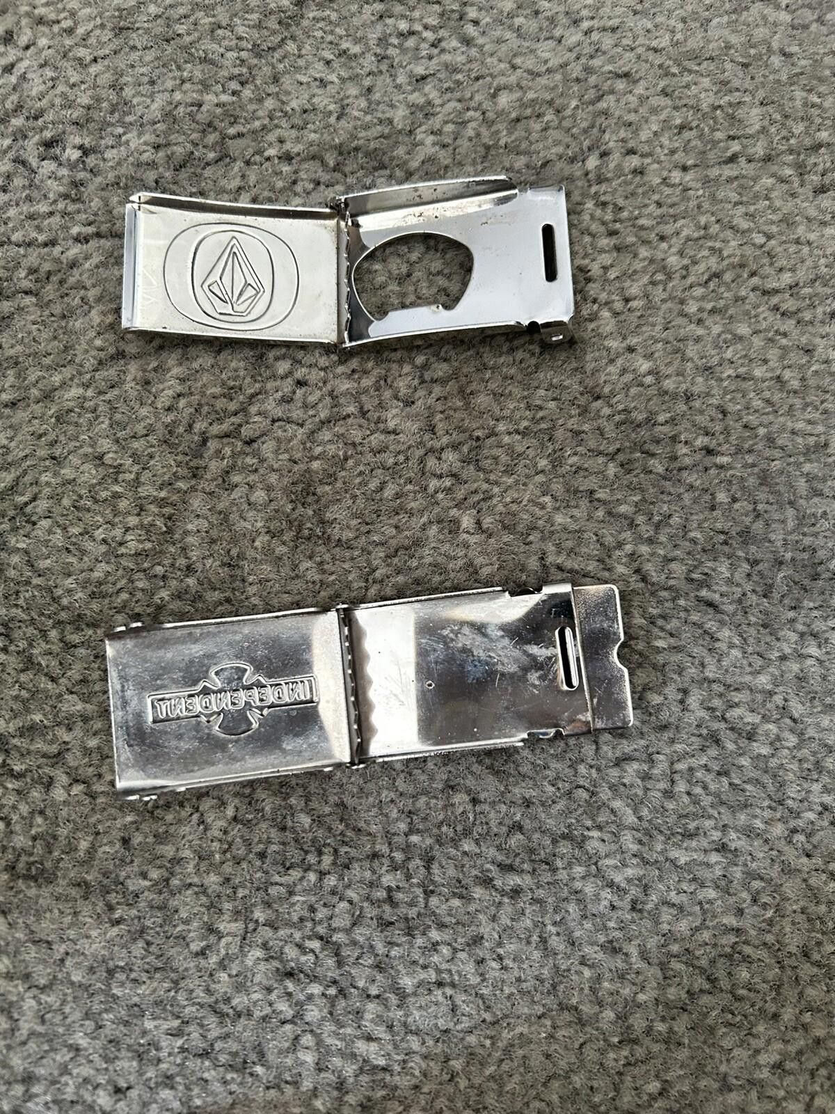 Volcom Volcom & Independent Skate Belt Buckle only x 2 VINTAGE Size ONE SIZE - 3 Thumbnail