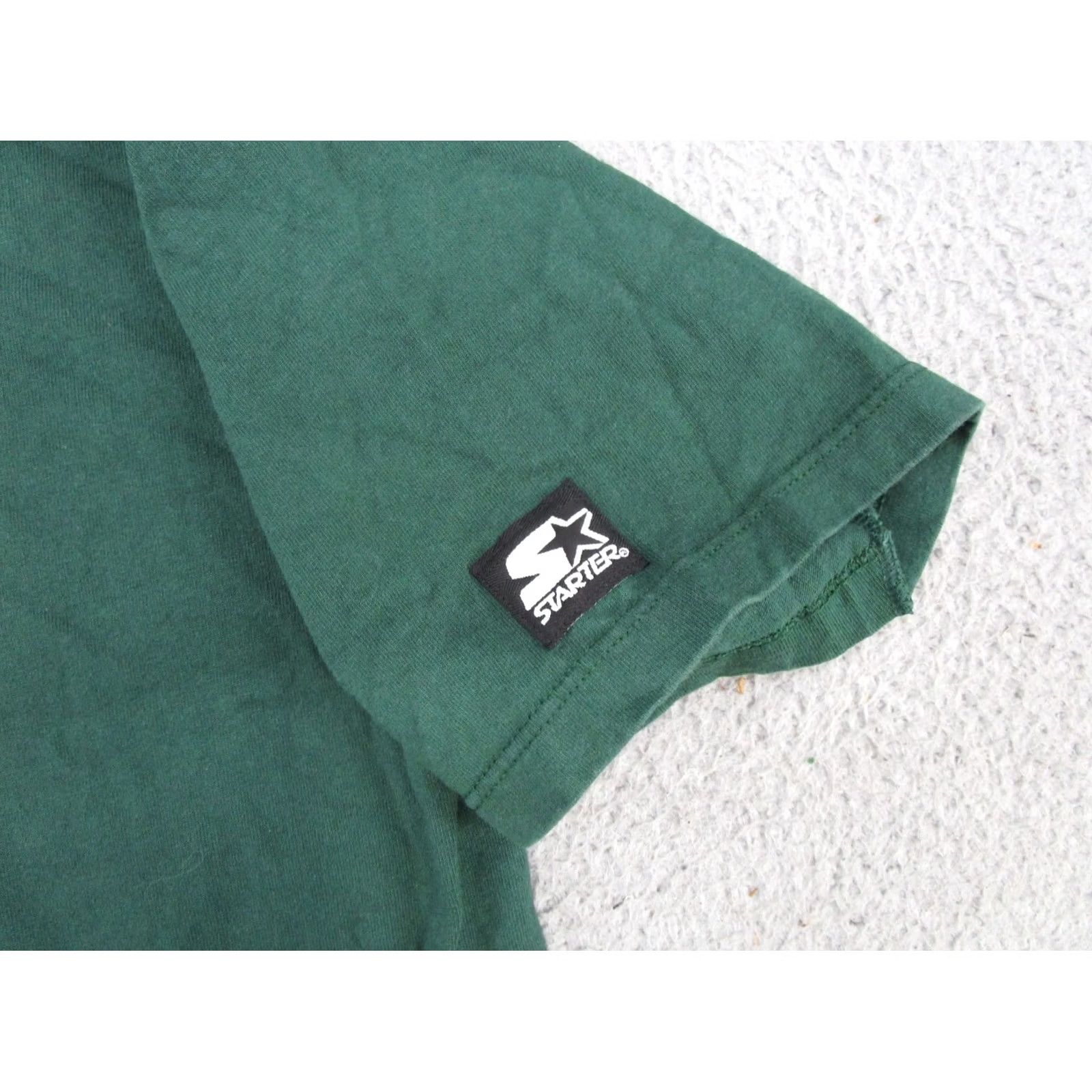 Starter VINTAGE Green Bay Packers Embroidered Starter T-Shirt Mens SZ L USA Made NFL 90s Shirt Mens L Green Embroidered 90s Weekday Mens Risk Size US L / EU 52-54 / 3 - 3 Thumbnail