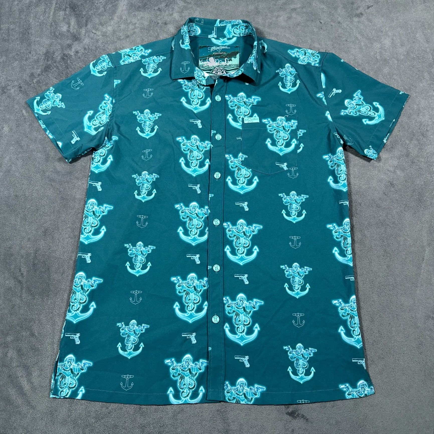 Etro Retro Rifle Button Up Shirt Mens M Green Navy Graphic Print Hawaiian Octopus Army Beach Military 90s? Size US M / EU 48-50 / 2 - 2 Thumbnail