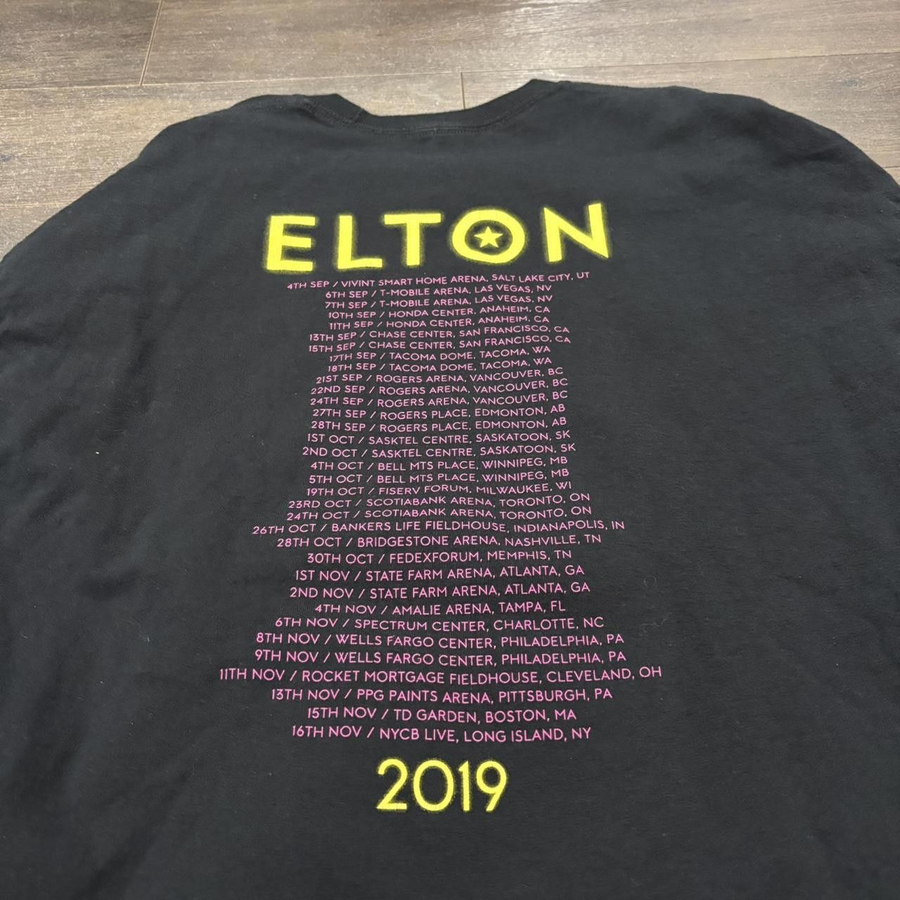 Designer Elton john farewell yellow brick road long sleeve t shirt XL Size US XL / EU 56 / 4 - 5 Thumbnail