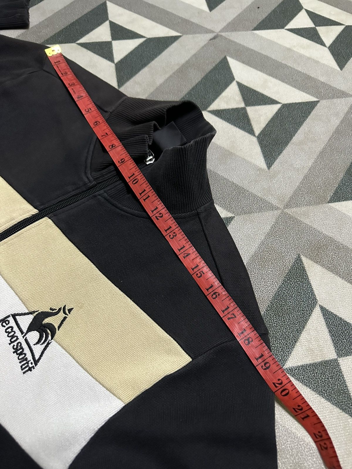 Le Coq Sportif Vintage Le coq sportif sweater Size US L / EU 52-54 / 3 - 11 Thumbnail