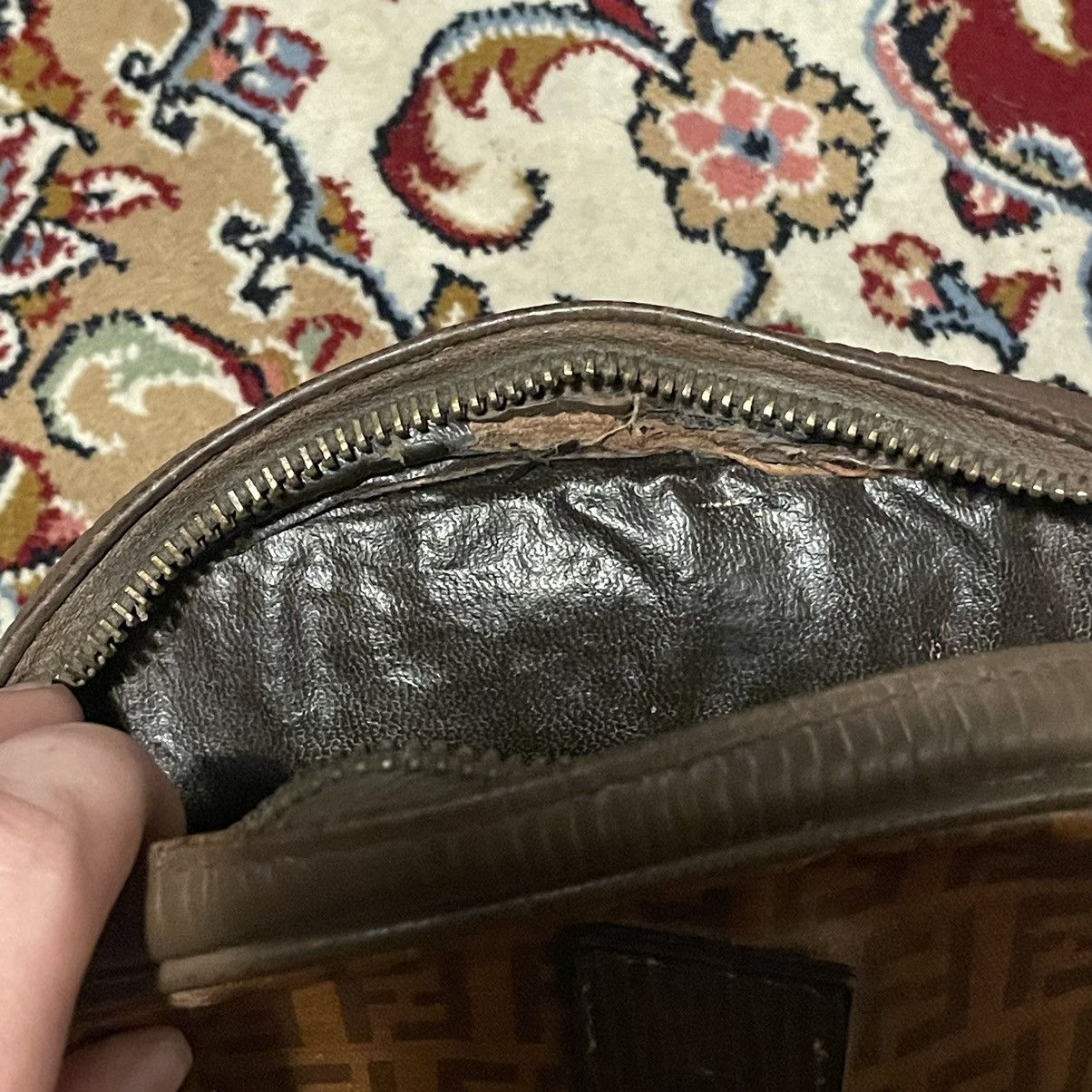 Designer × Fendi × Vintage Very old vintage fendi bag Size ONE SIZE - 7 Thumbnail