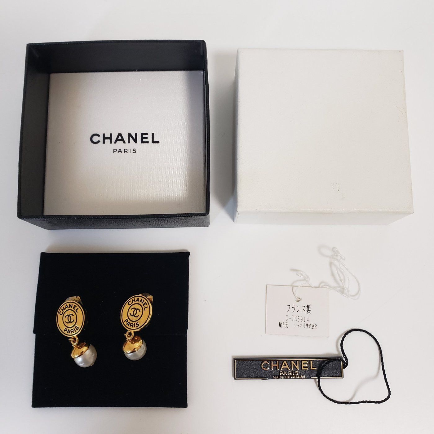 Chanel Chanel Paris CC Faux Pearl Dangle Clip On Size ONE SIZE - 7 Thumbnail