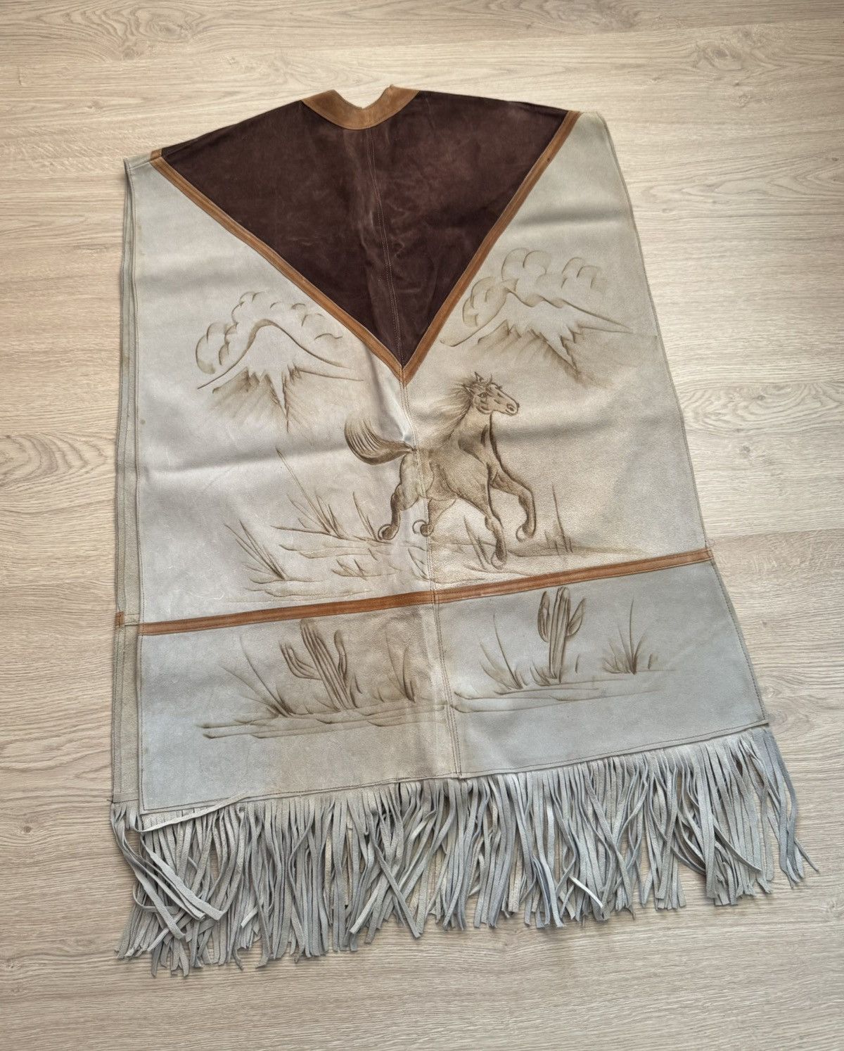Vintage Vintage Hand Made Genuine Leather Cowboy Amazing Poncho Size US XL / EU 56 / 4 - 4 Thumbnail