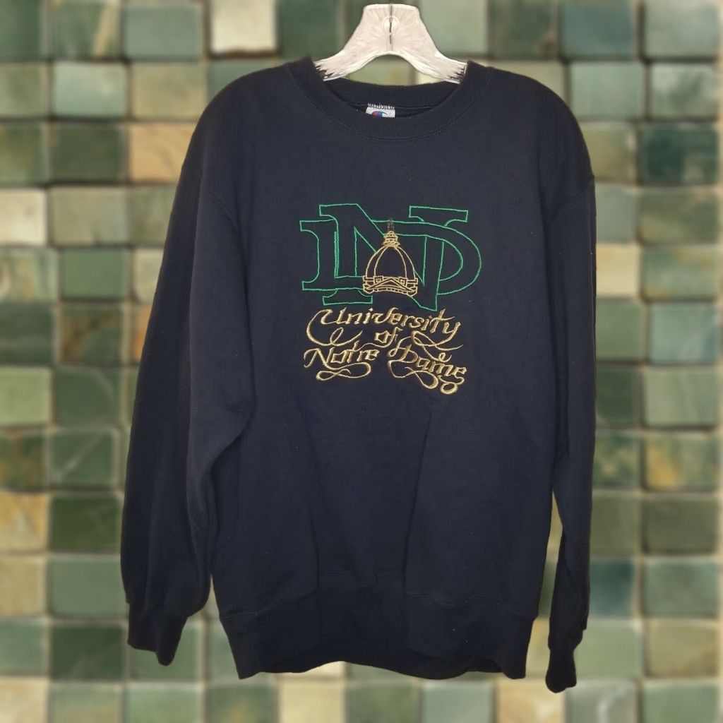 Champion VINTAGE Champion University of Notre Dame Blue Pullover Sweater Adult XL Long Sleeve Made in USA Mens Size US XL / EU 56 / 4 - 1 Thumbnail