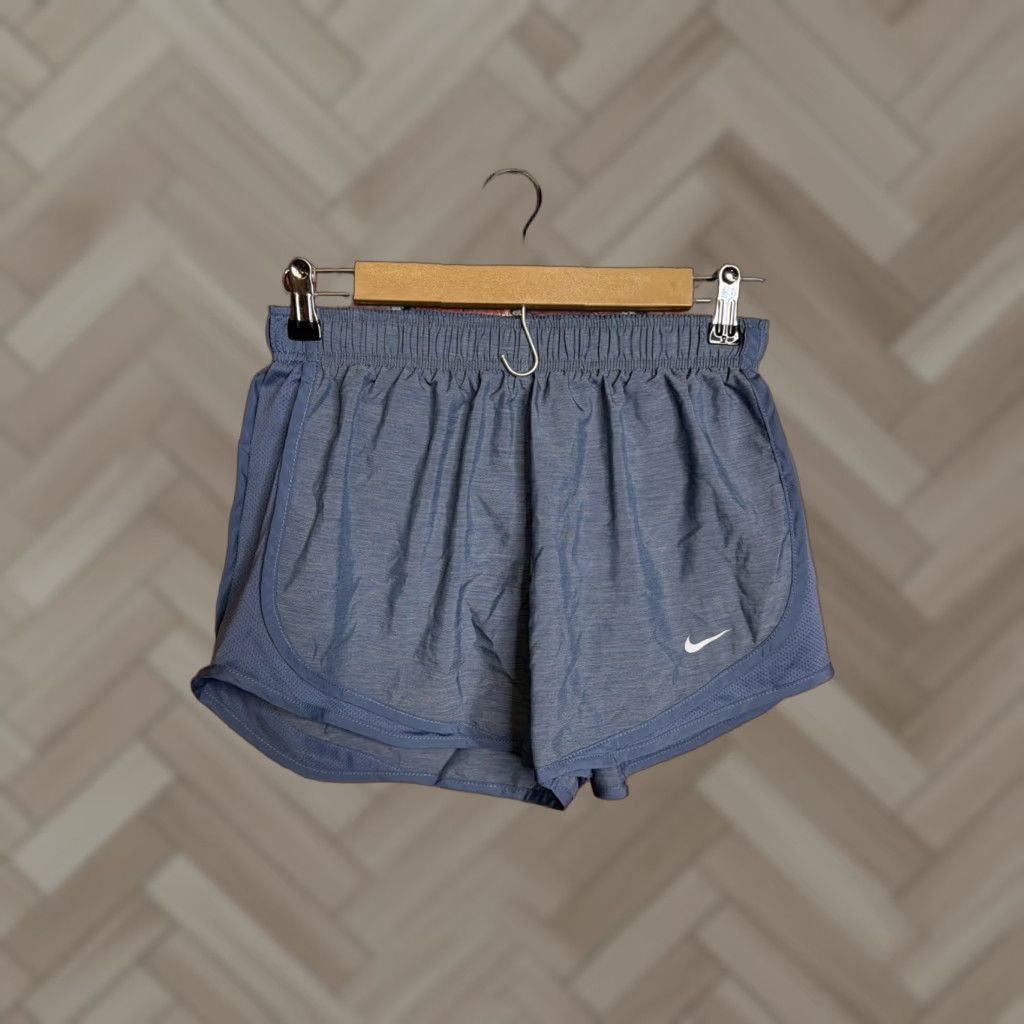Nike Nike Tempo Running Shorts Womens Medium Gray Training Gym Polyester DB4487-067 Size 32" / US 10 / IT 46 - 1 Thumbnail