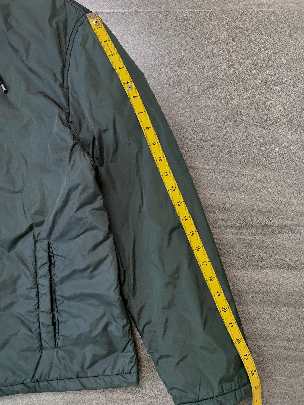 Prada FREE TAX! 2000s Dark Green Light Nylon Jacket Size US S / EU 44-46 / 1 - 12 Thumbnail