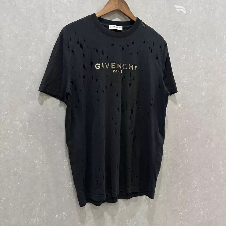 Givenchy Givenchy Distressed and ripped logo short-sleeve Size US XS / EU 42 / 0 - 3 Thumbnail