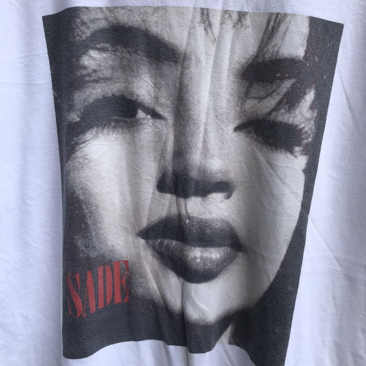 Band Tees SADE rap tee smooth operator y2k Size US M / EU 48-50 / 2 - 4 Thumbnail