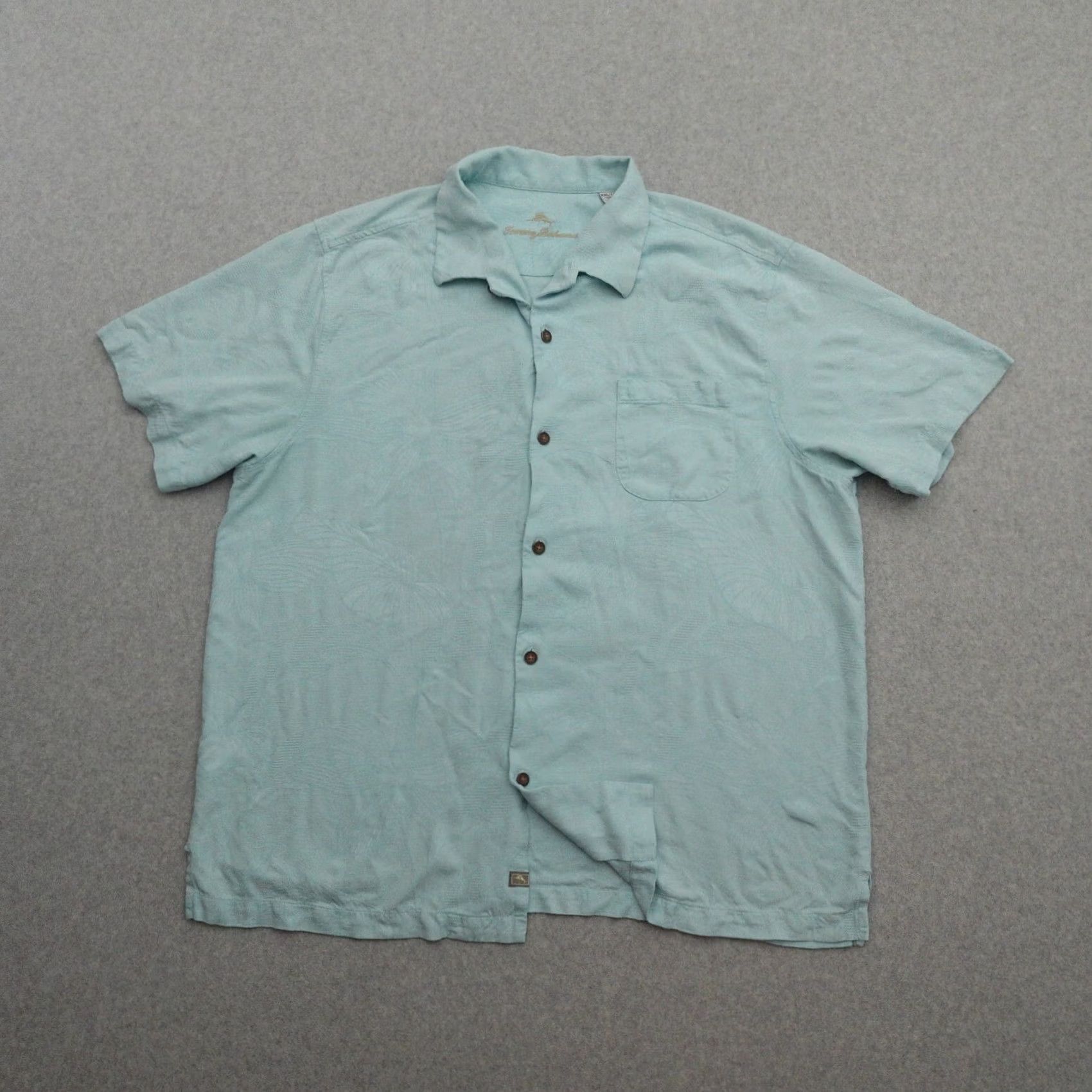Tommy Bahama Tommy Bahama Button-Up Shirt XXL Silk Shirt Men Blue Short Sleeve 2XL Button-Up Size US XXL / EU 58 / 5 - 6 Thumbnail