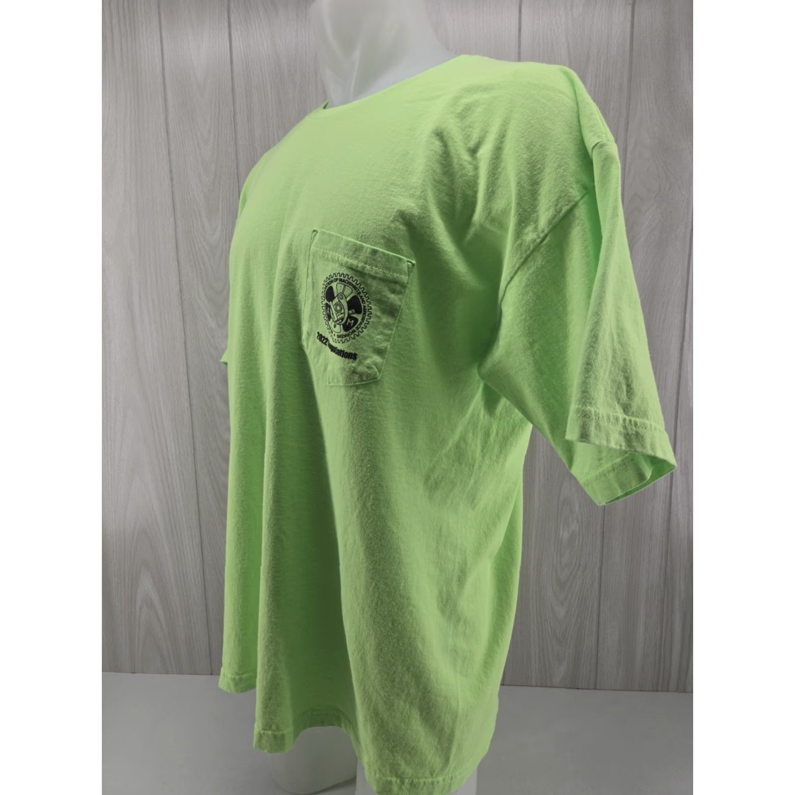 Vintage VINTAGE Bayside International Association of Machinists and Aerospace Workers T-Shirt 2XL Green adult Mens 2022 graphic print short sleeve crew neck Size US XXL / EU 58 / 5 - 4 Thumbnail