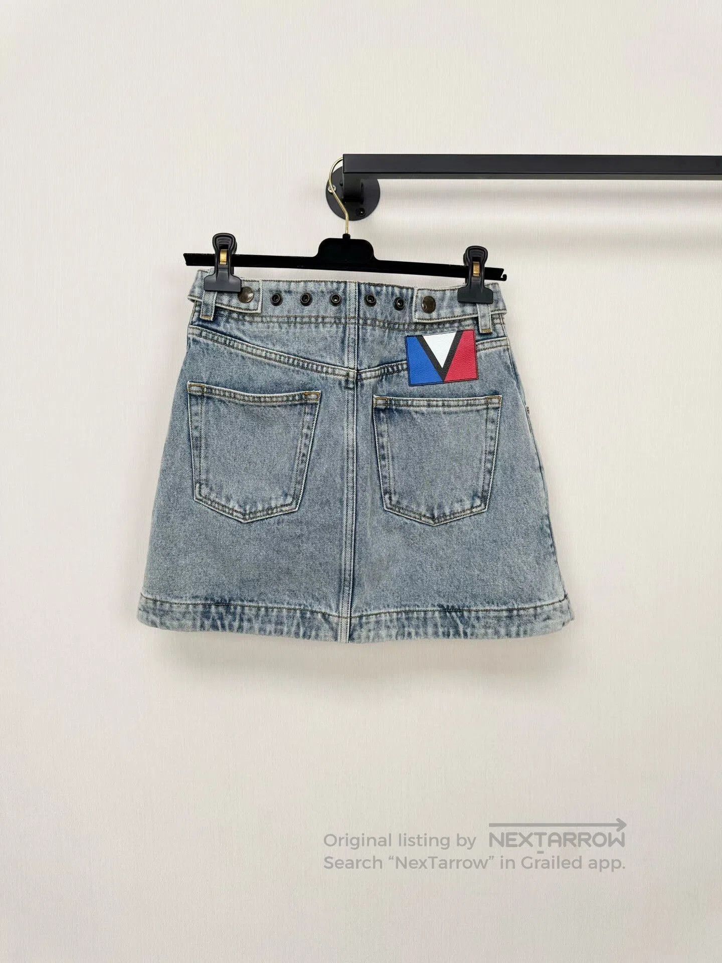 Louis Vuitton Louis Vuitton Denim Mini Skirt. Size US 34 / EU 50 - 1 Thumbnail