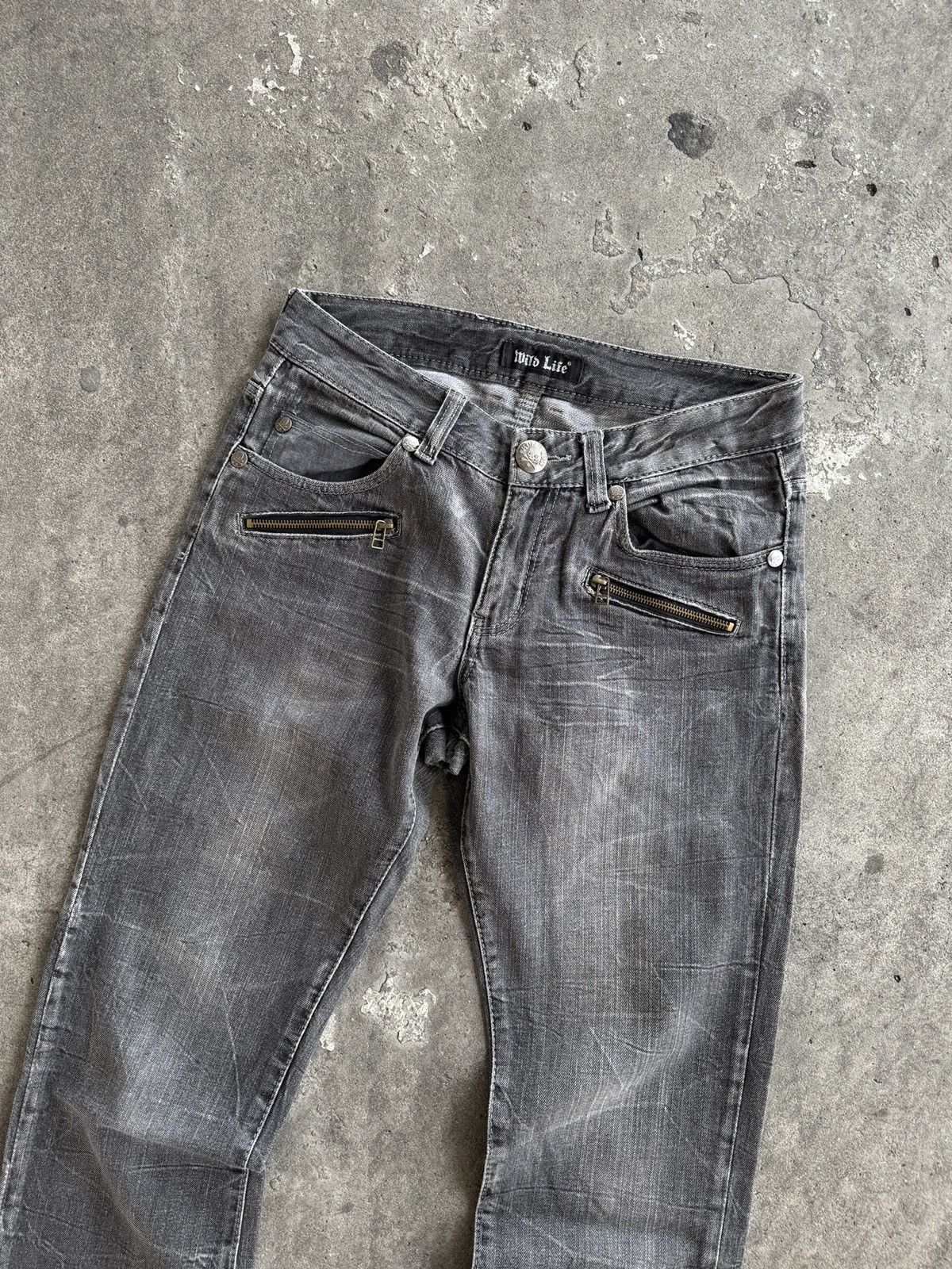 Japanese Brand Wild Life Poem Faded Denim Distressed Baggy Jeans Size US 31 - 2 Thumbnail