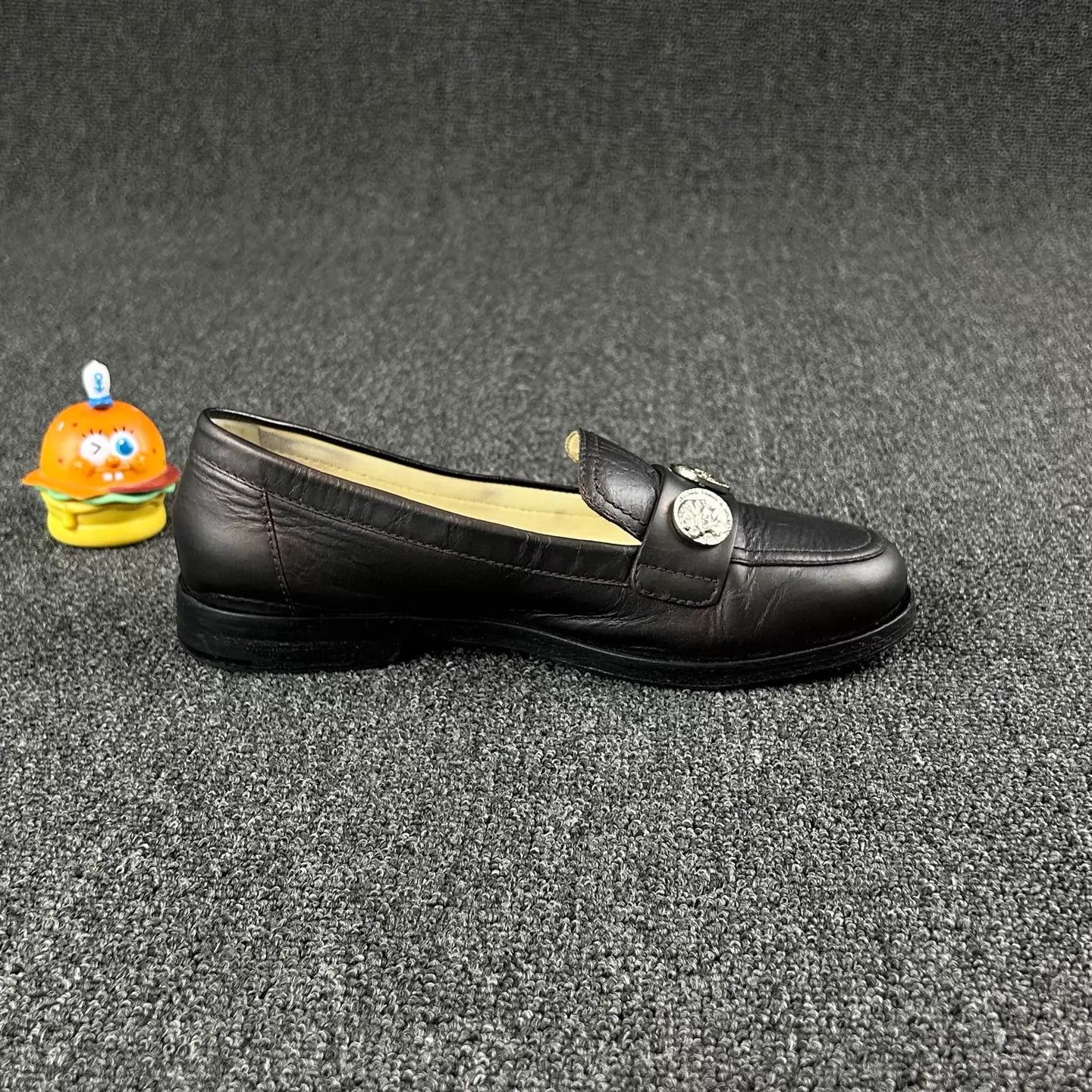 Chanel Chanel Black Classic Metal Buckle Loafer 36 HB6793 Size US 5.5 / IT 35.5 - 4 Thumbnail