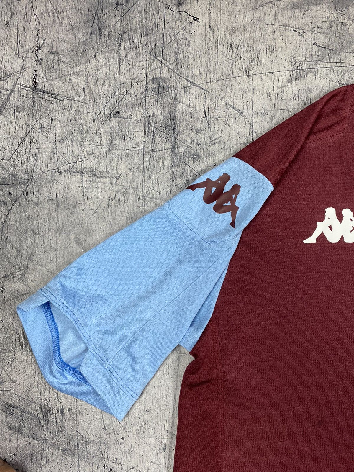 Kappa Kappa Aston Villa Soccer Jersey Size US L / EU 52-54 / 3 - 6 Thumbnail