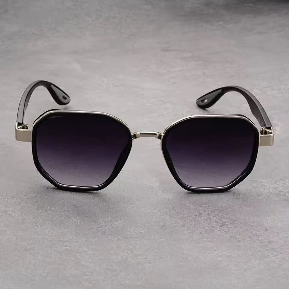 Japanese Brand Trendy Hexagonal Geometric Sunglasses | UV400 | Retro Style Size ONE SIZE - 2 Thumbnail