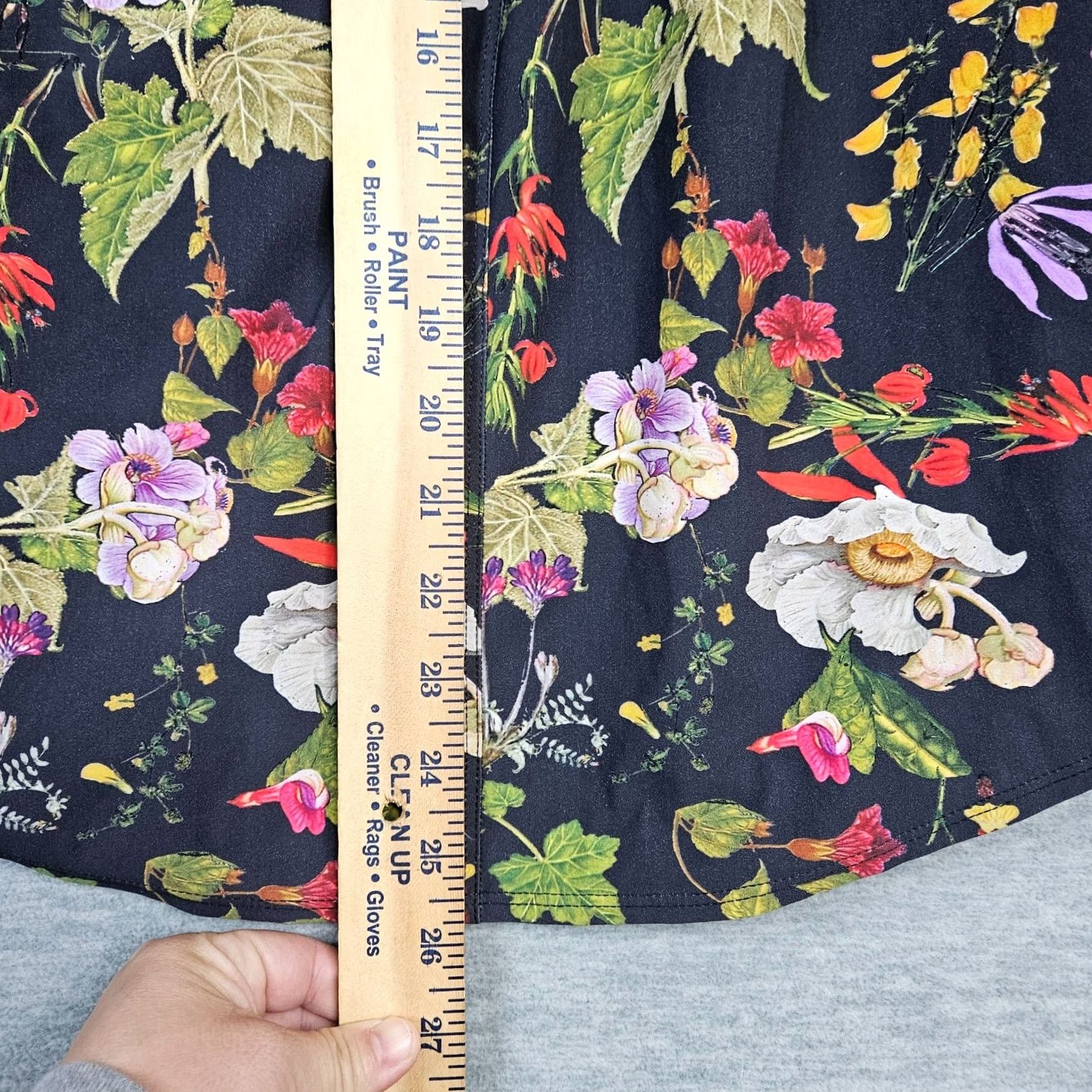 Logo 7 FORAY Floral 1/2 Button Sleeveless Laser Cut Logo Golf Tennis Top S Women’s Multicolor Floral Activewear Top Size S / US 4 / IT 40 - 7 Thumbnail
