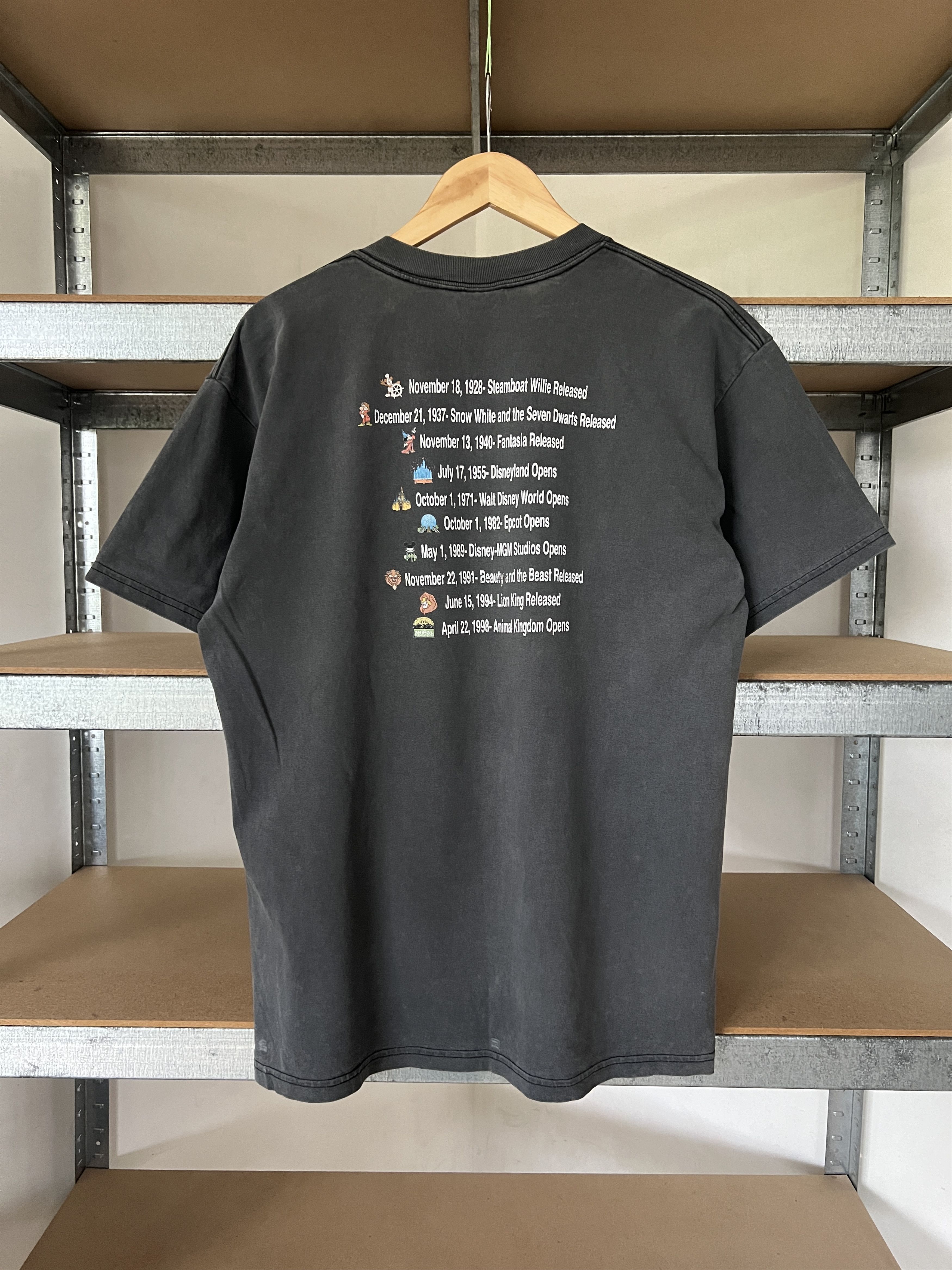 Cartoon Network Vintage 90s Walt Disney Worlds Cartoons Disneyland T-shirt Size US M / EU 48-50 / 2 - 2 Thumbnail