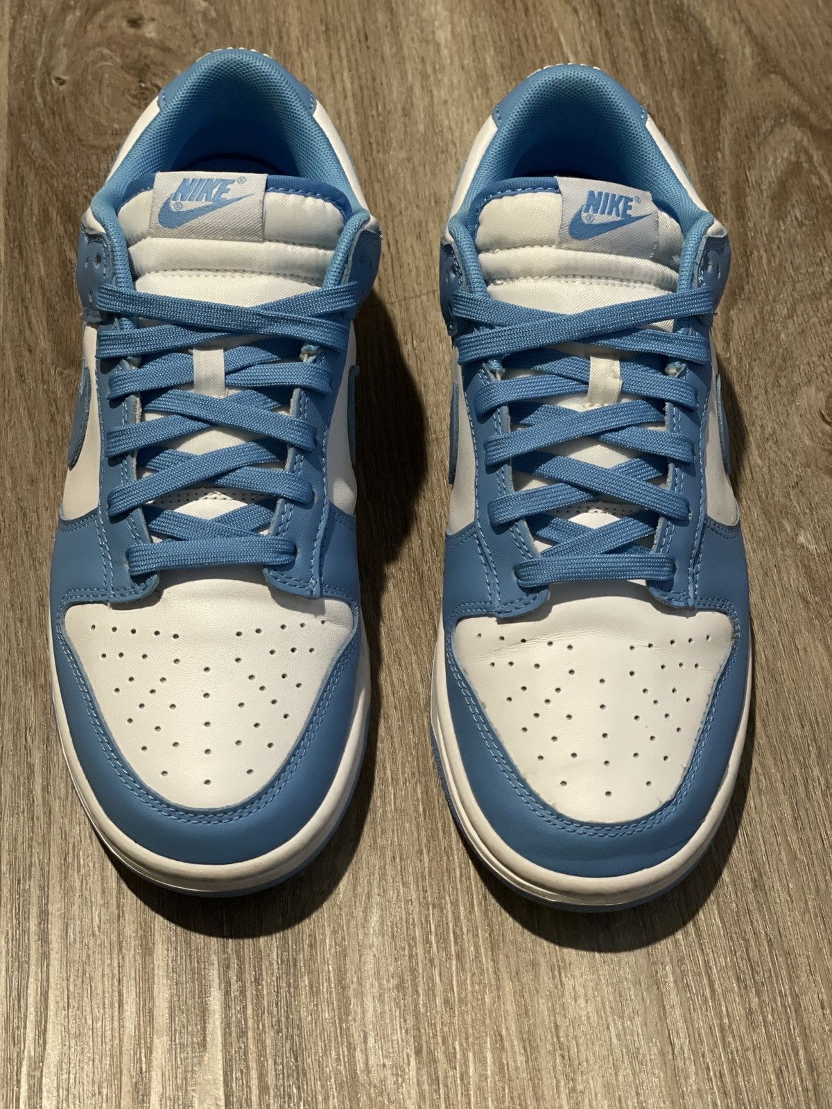 Nike Nike Dunk Low Retro UNC Size 9 Worn Size US 9 / EU 42 - 2 Thumbnail