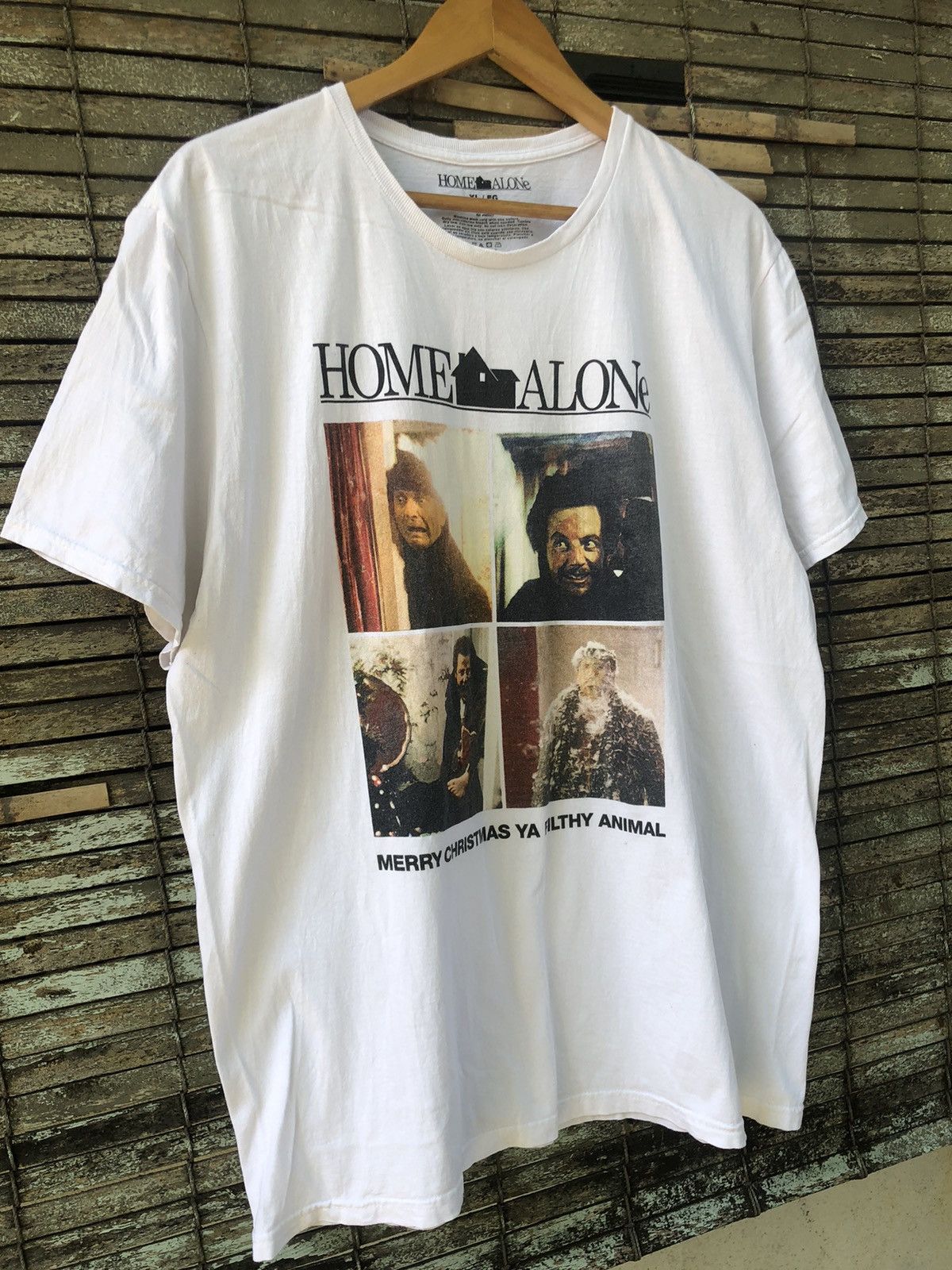 Vintage Home Alone Movie Promo Tshirt Size US XL / EU 56 / 4 - 5 Thumbnail