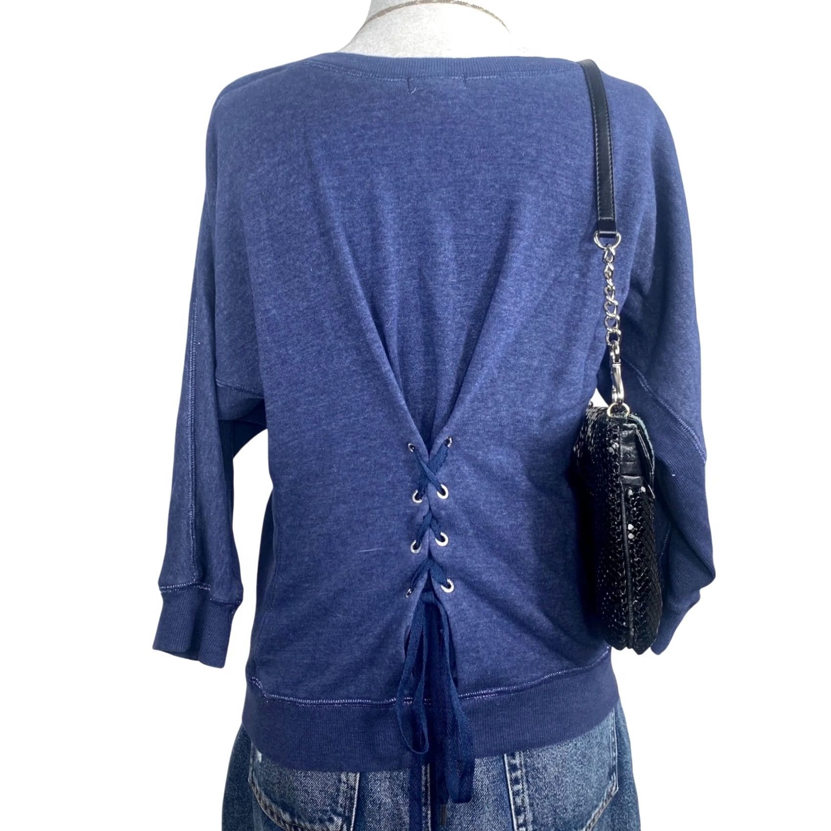Juicy Couture Juicy Couture Sweater Women's Small Blue Knit Lace Up Back Y2K Retro Long Sleeve Size S / US 4 / IT 40 - 2 Thumbnail