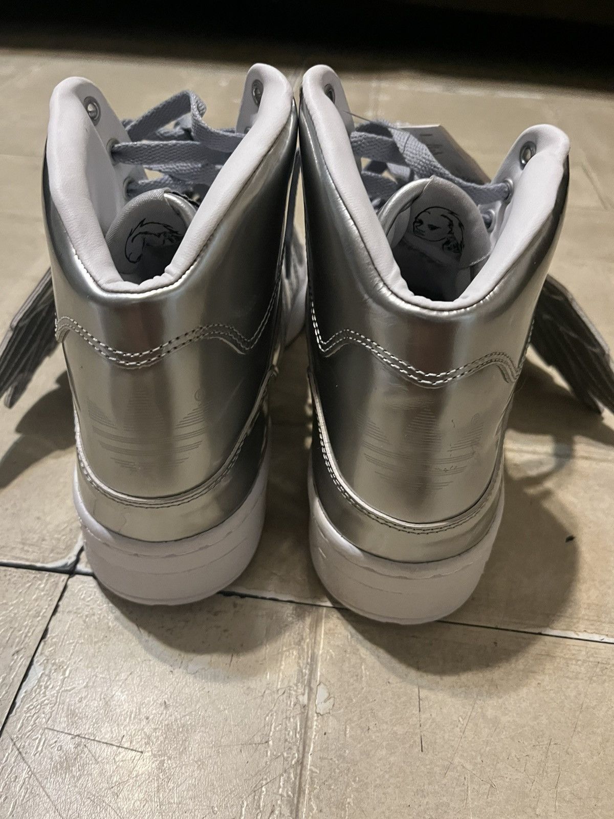 Adidas × Jeremy Scott Adidas Jeremy Scott Metallic silver wings size 8.5 with box Size US 8.5 / EU 41-42 - 3 Thumbnail
