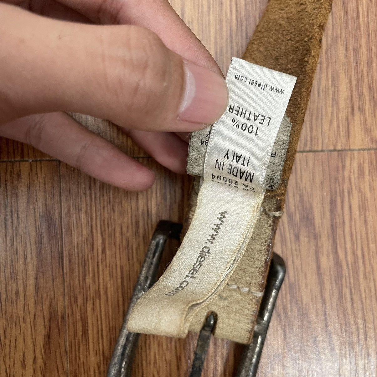Designer × Diesel Diesel studded 100% Leather Belt Size 32 - 7 Thumbnail