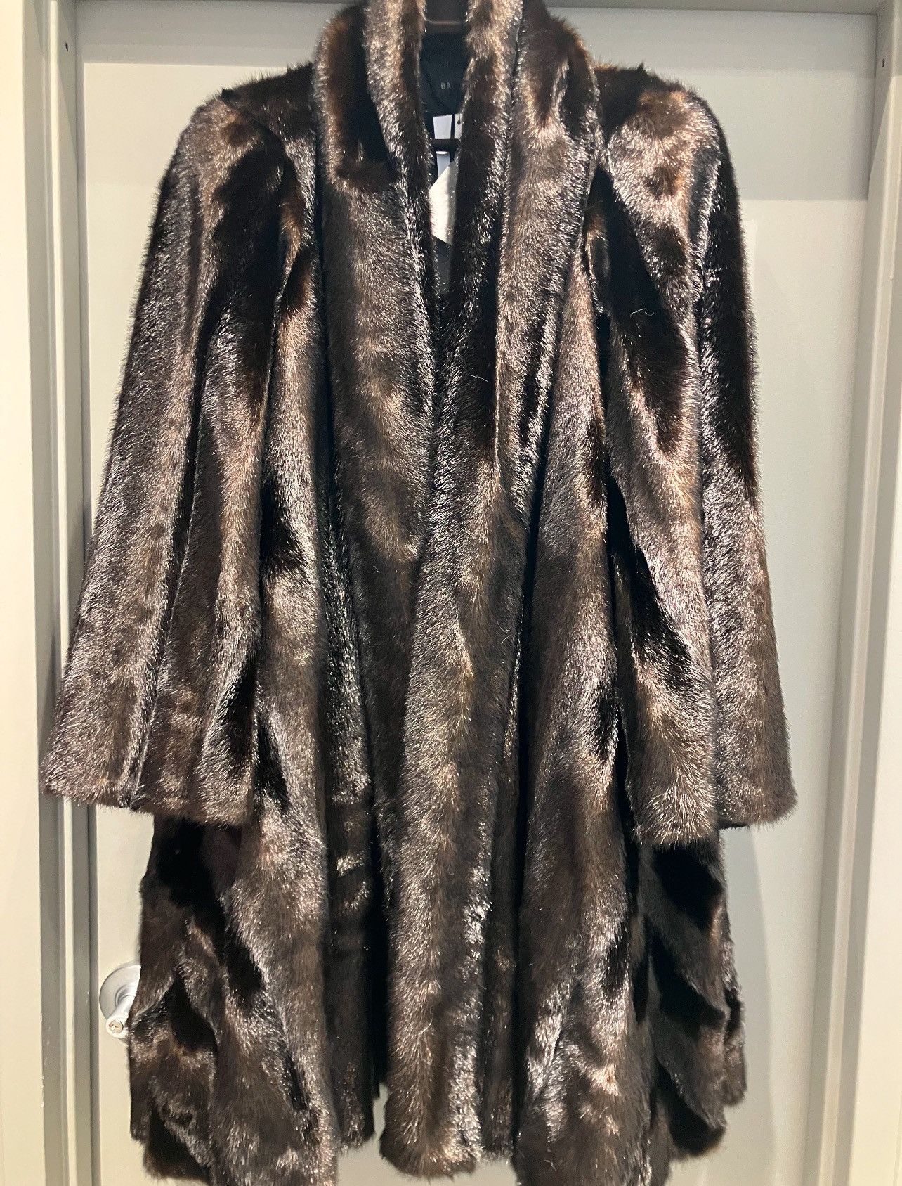 Balenciaga 🔥FW2022🔥RUNWAY Fur Runway Coat Size US M / EU 48-50 / 2 - 1 Thumbnail