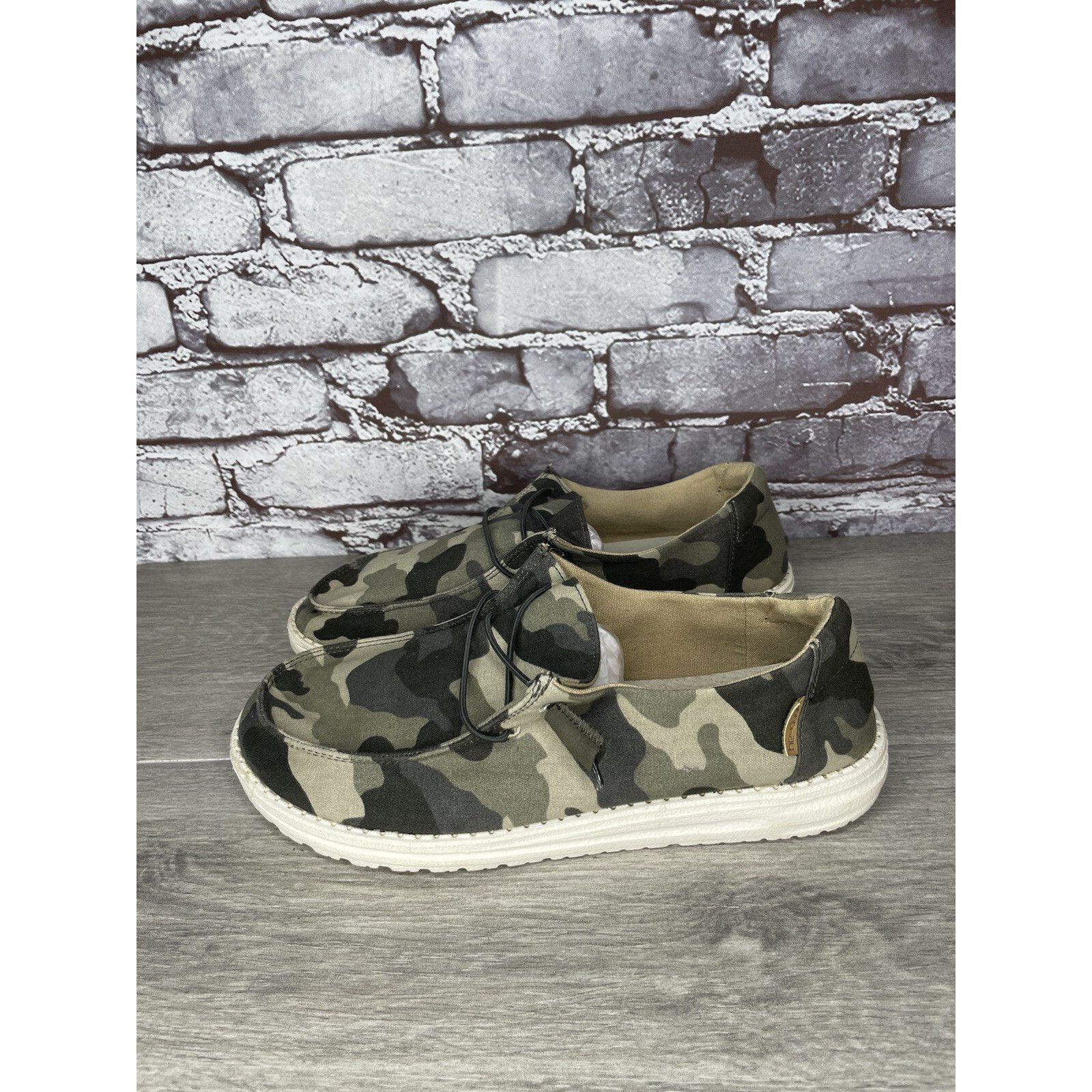 Other Hey Dude Wendy Camo Green Brown Canvas Sneakers Shoes Women' Size US 9 / IT 39 - 18 Thumbnail
