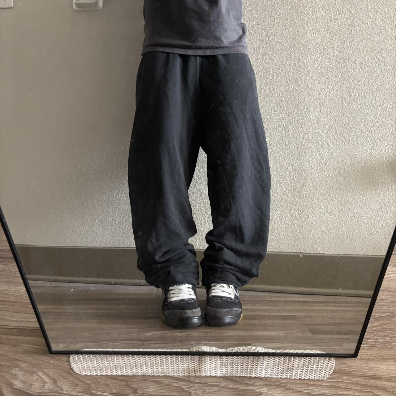 Japanese Brand Crazy Vintage Y2K/2000s Black Essential Sweatpants! Fits M Size US 32 / EU 48 - 1 Thumbnail